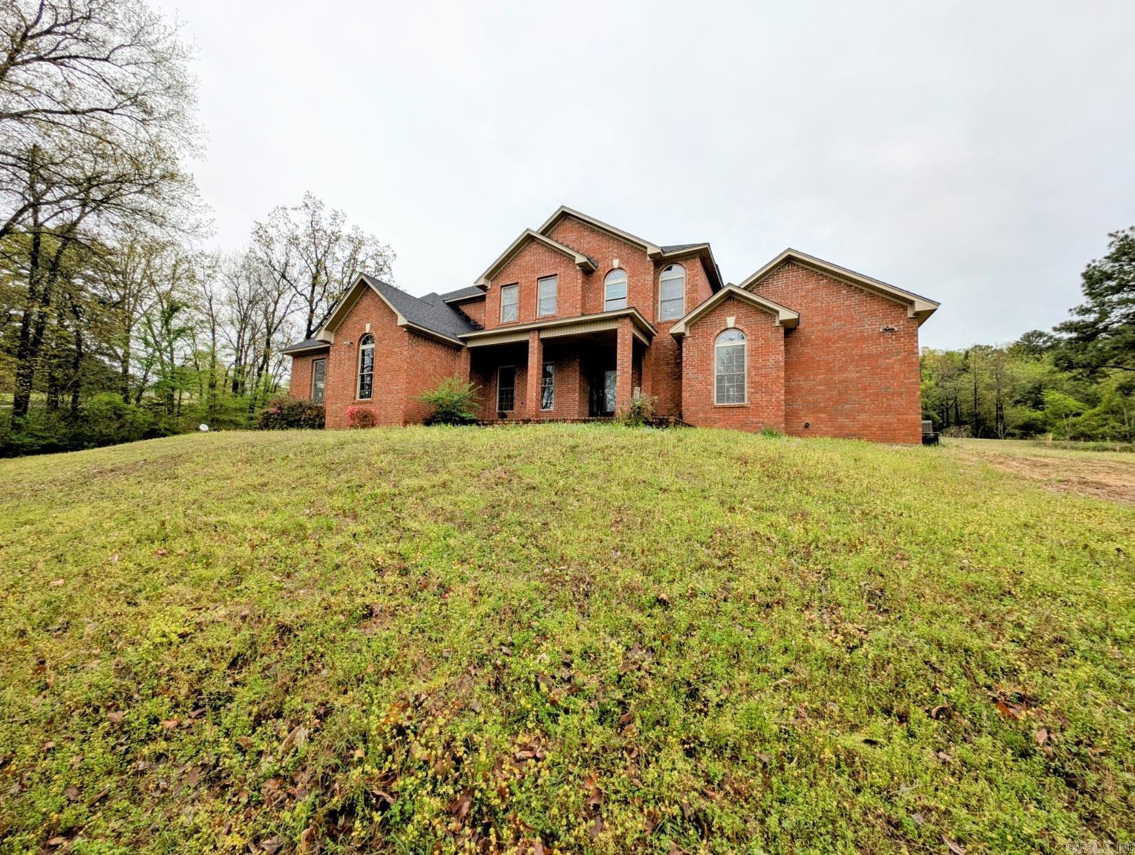 130 Blue Diamond Drive Morrilton, AR 72110