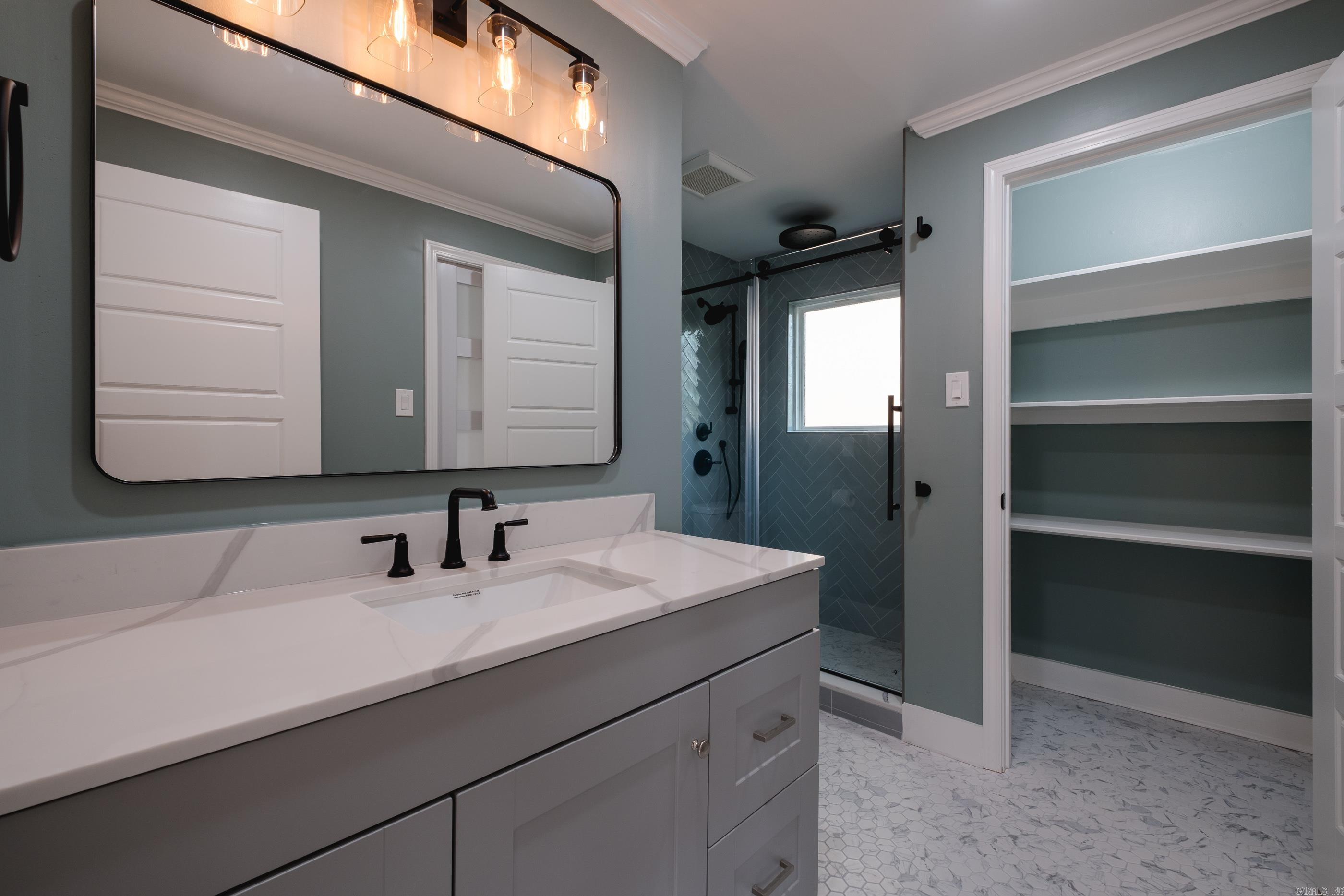 5525  Lee  Little Rock, AR