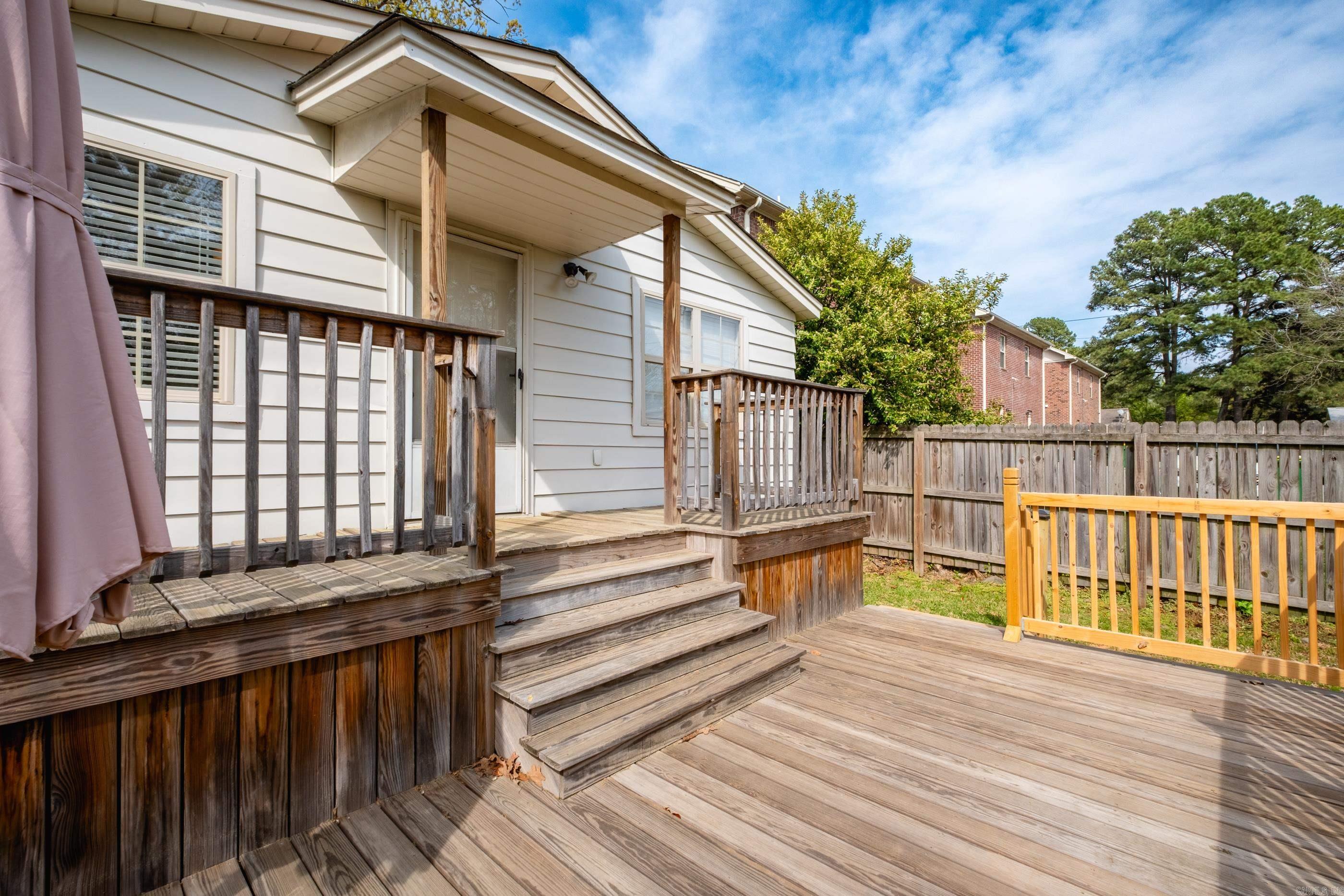 5525  Lee  Little Rock, AR