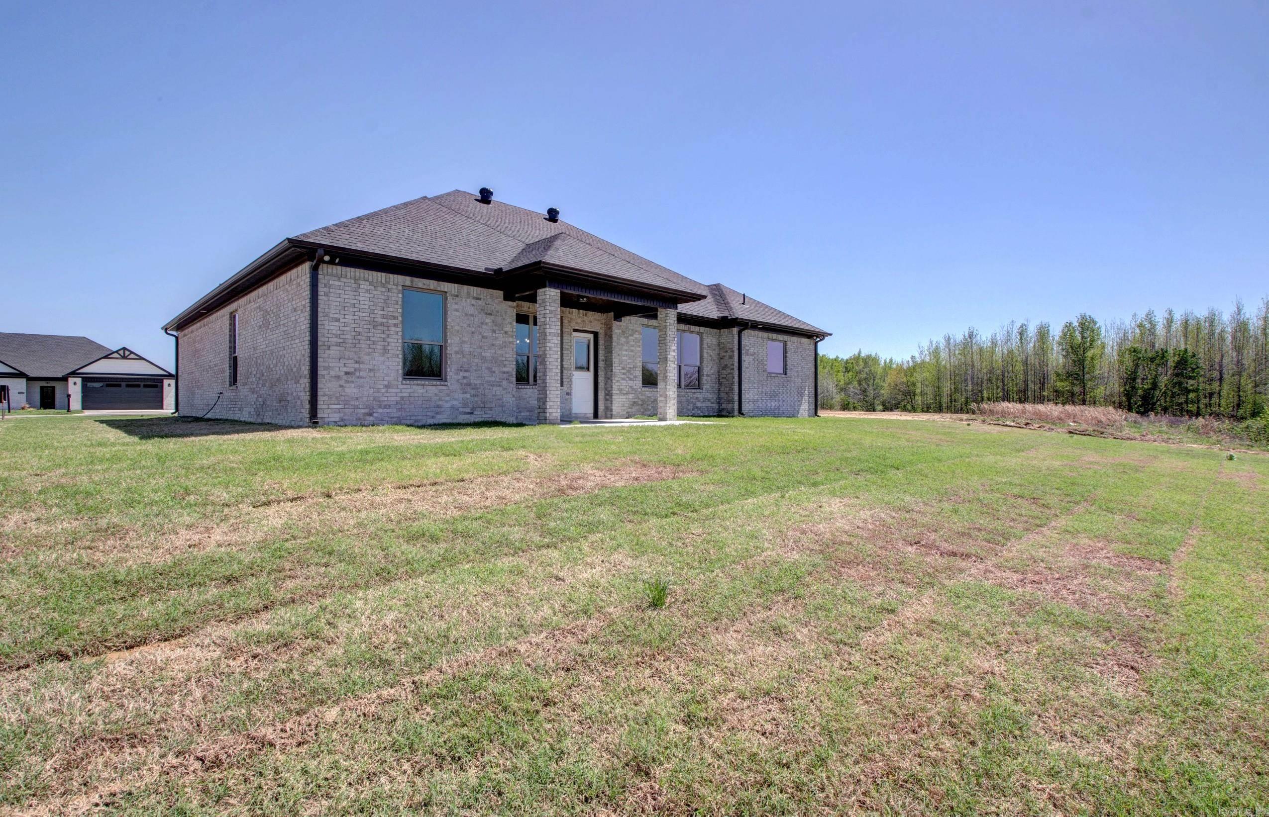 2315  Lakewood  Cabot, AR