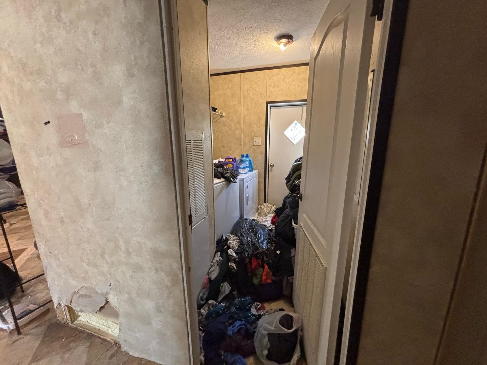 20792  Barbara  Harrisburg, AR
