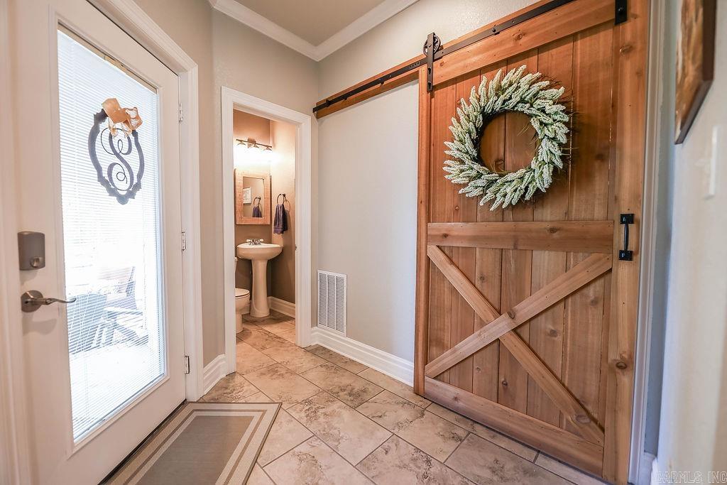 120  Meadow Hills Dr  El Dorado, AR