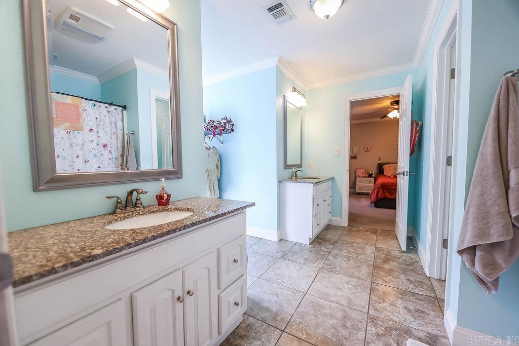 120  Meadow Hills Dr  El Dorado, AR
