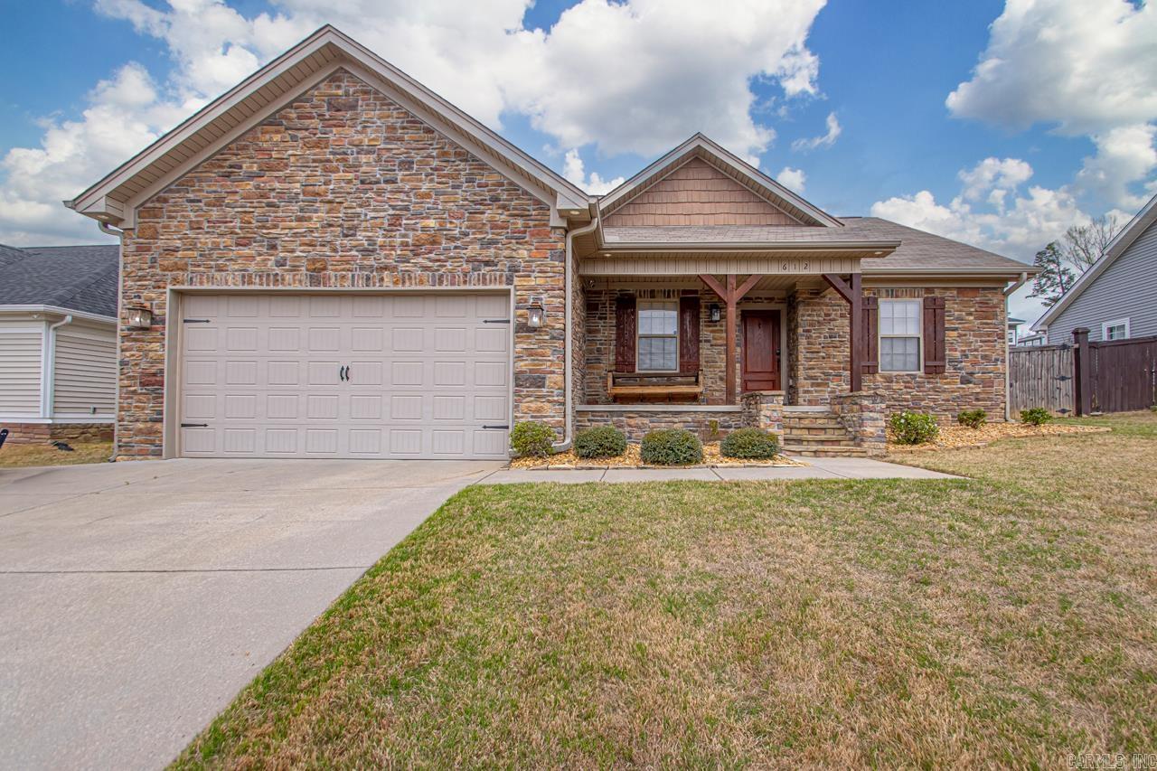 612 Surrey Lane