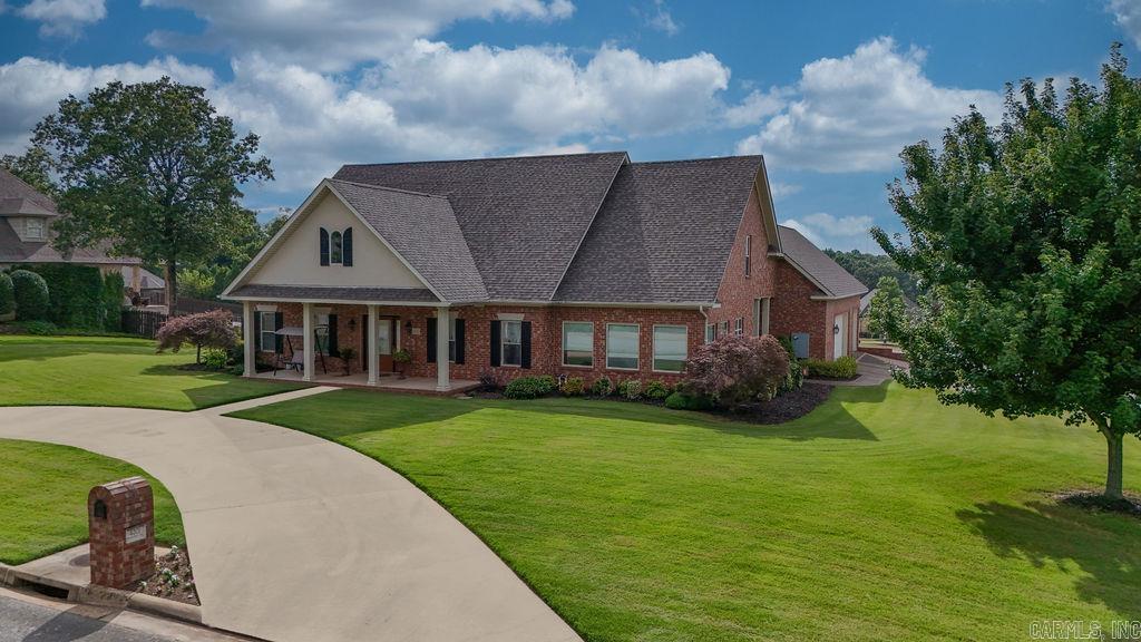 4301 Woodcrest Jonesboro, AR 72404