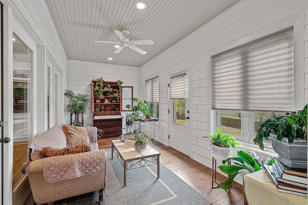 4301  Woodcrest  Jonesboro, AR