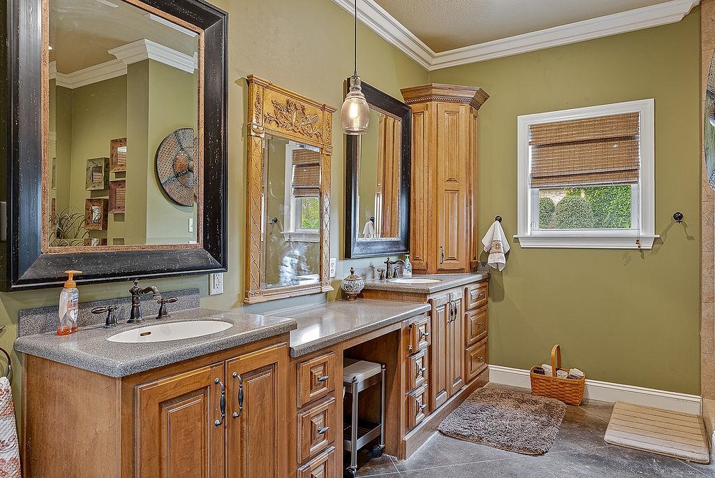 4301  Woodcrest  Jonesboro, AR