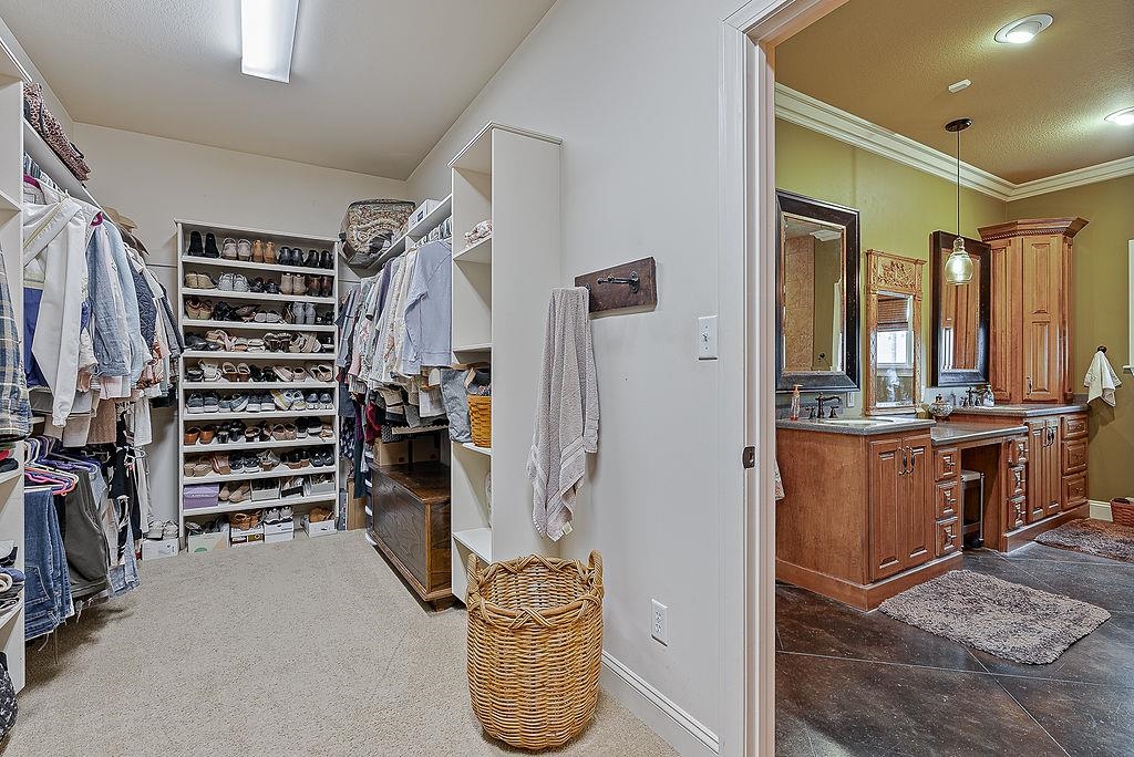 4301  Woodcrest  Jonesboro, AR