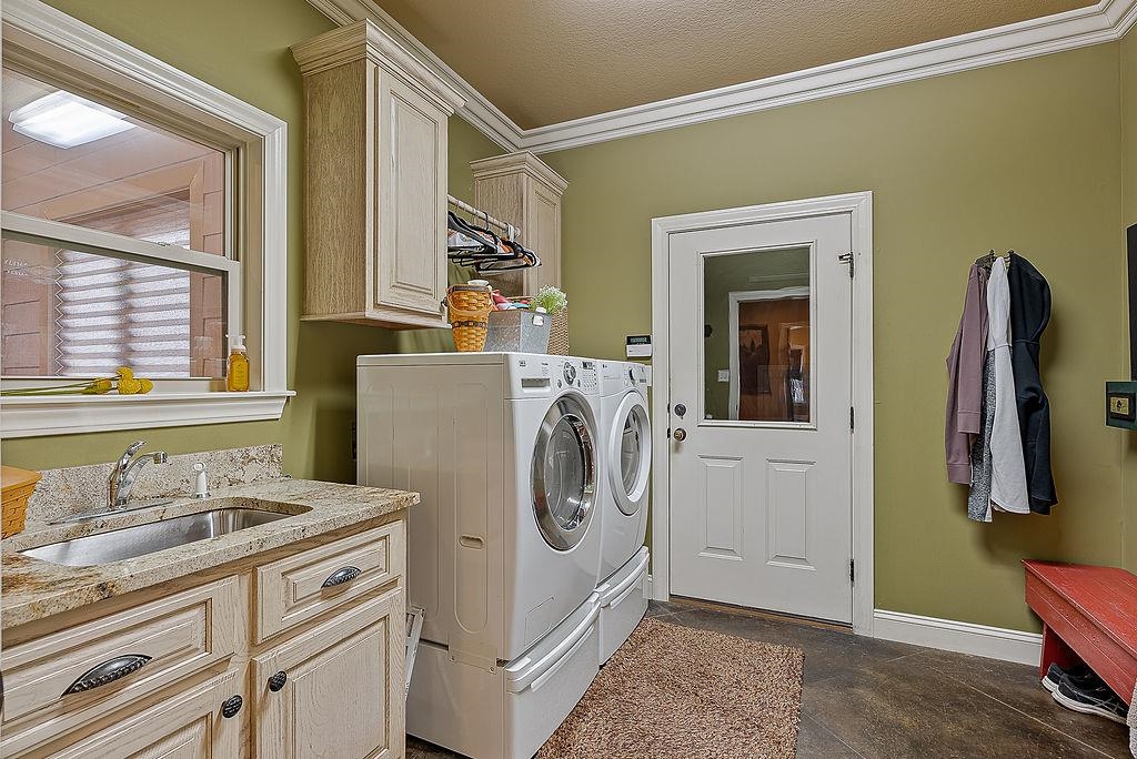4301  Woodcrest  Jonesboro, AR