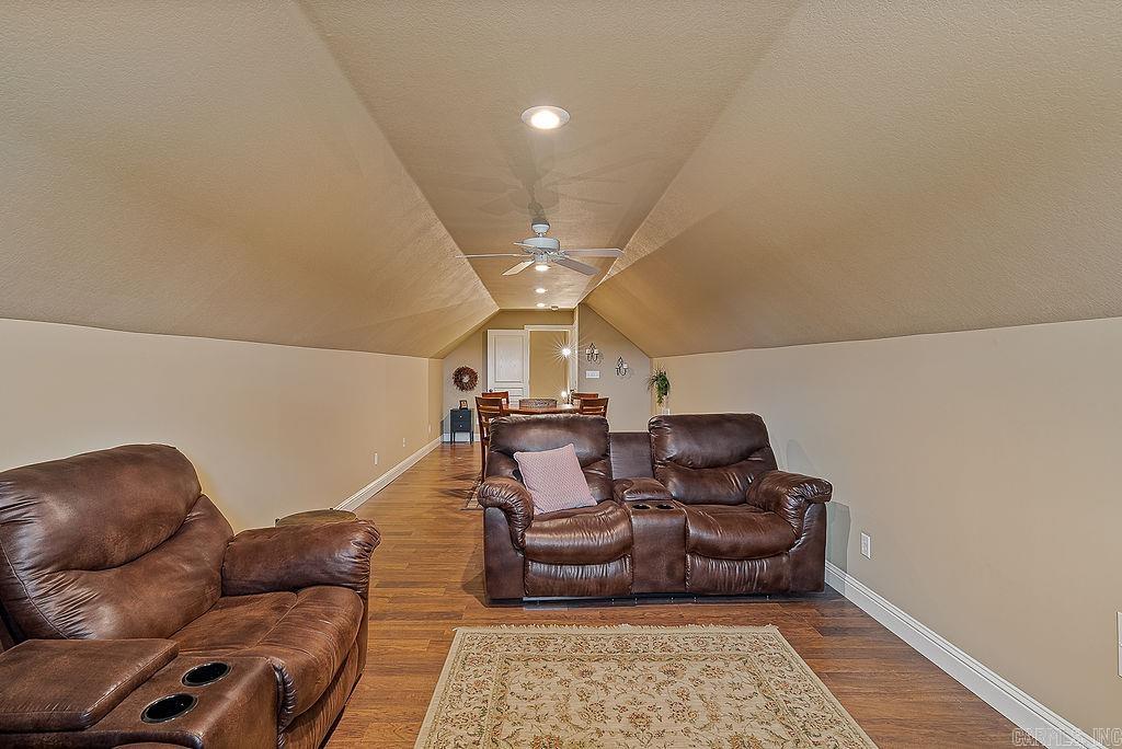 4301 Woodcrest Jonesboro, AR 72404