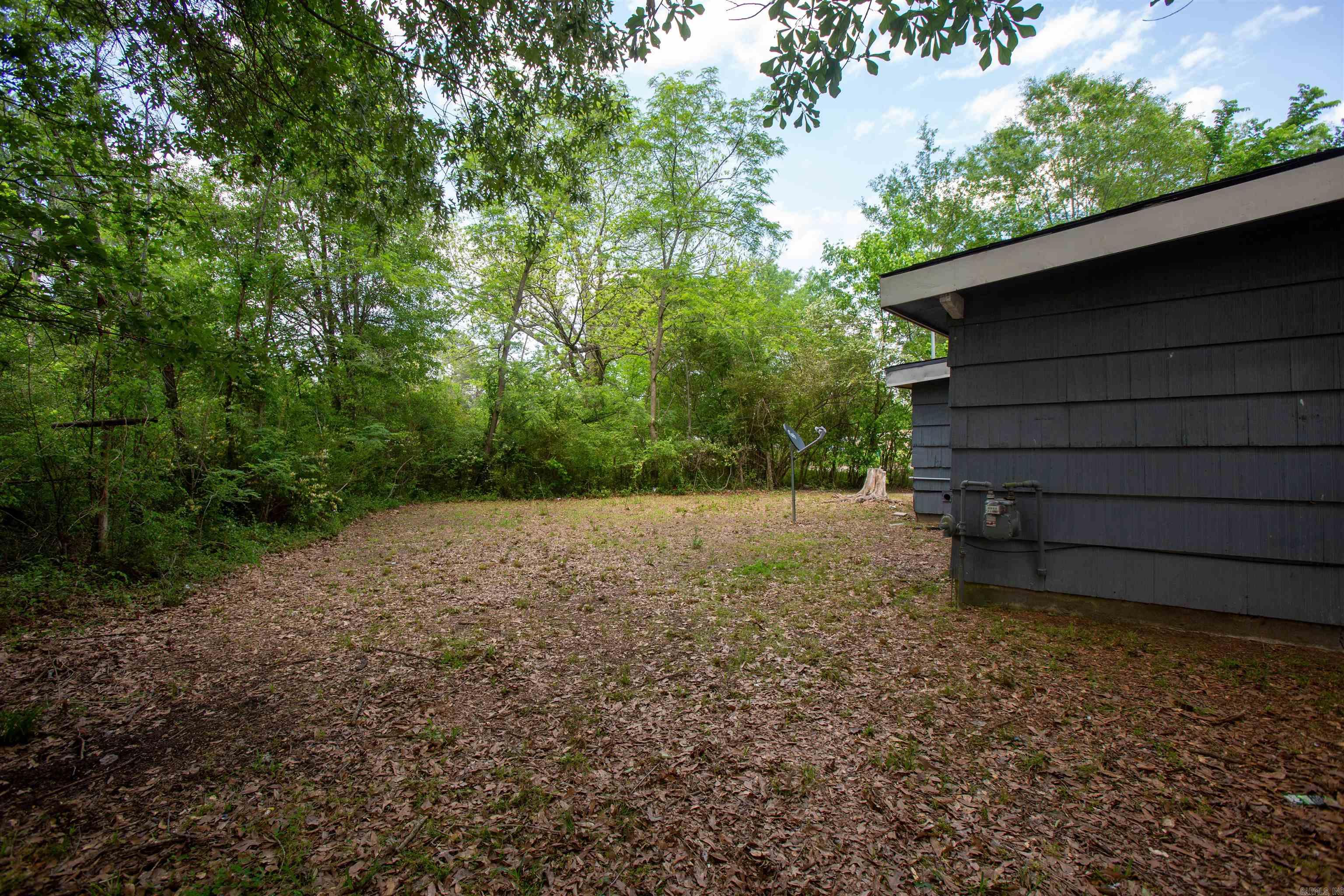 2204  Howard  Pine Bluff, AR