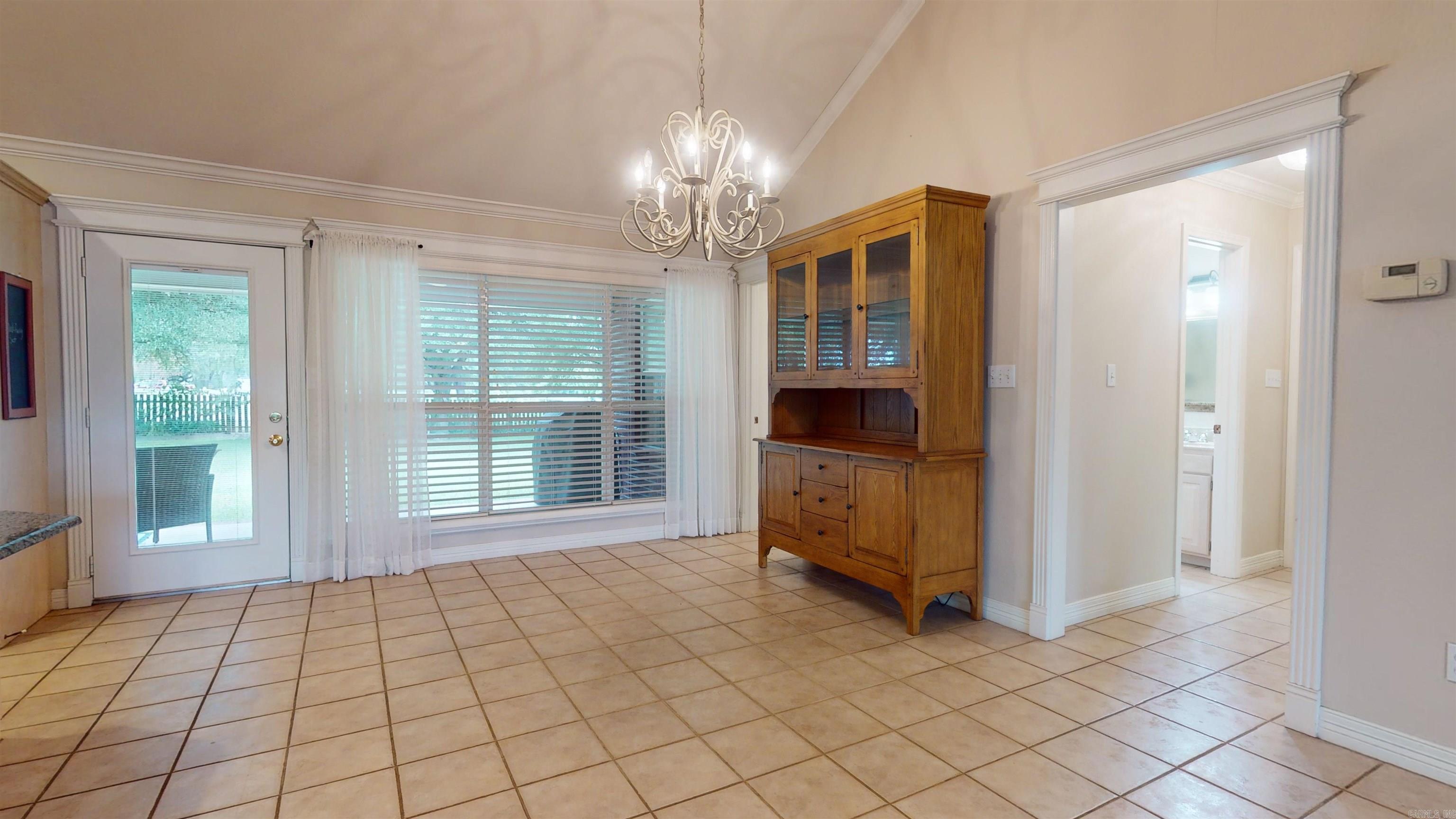 409  Meadows Rd  Texarkana, AR