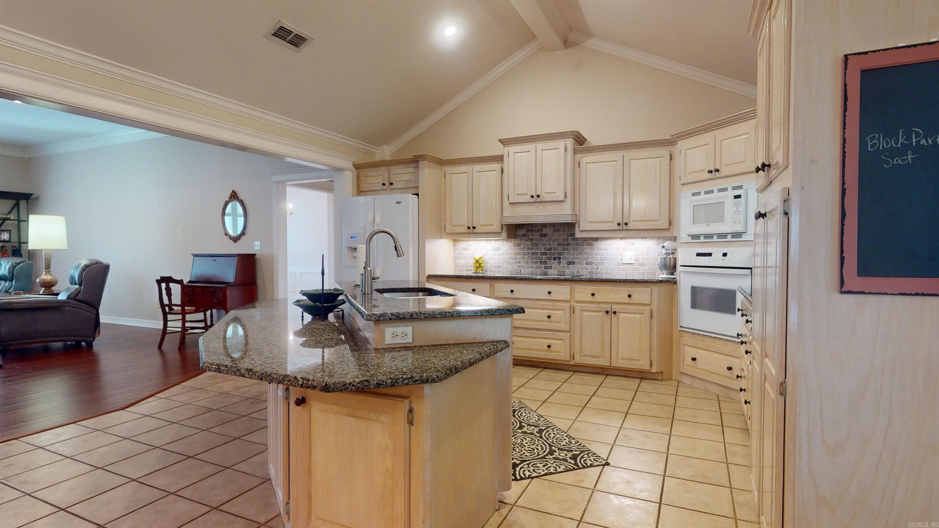 409  Meadows Rd  Texarkana, AR