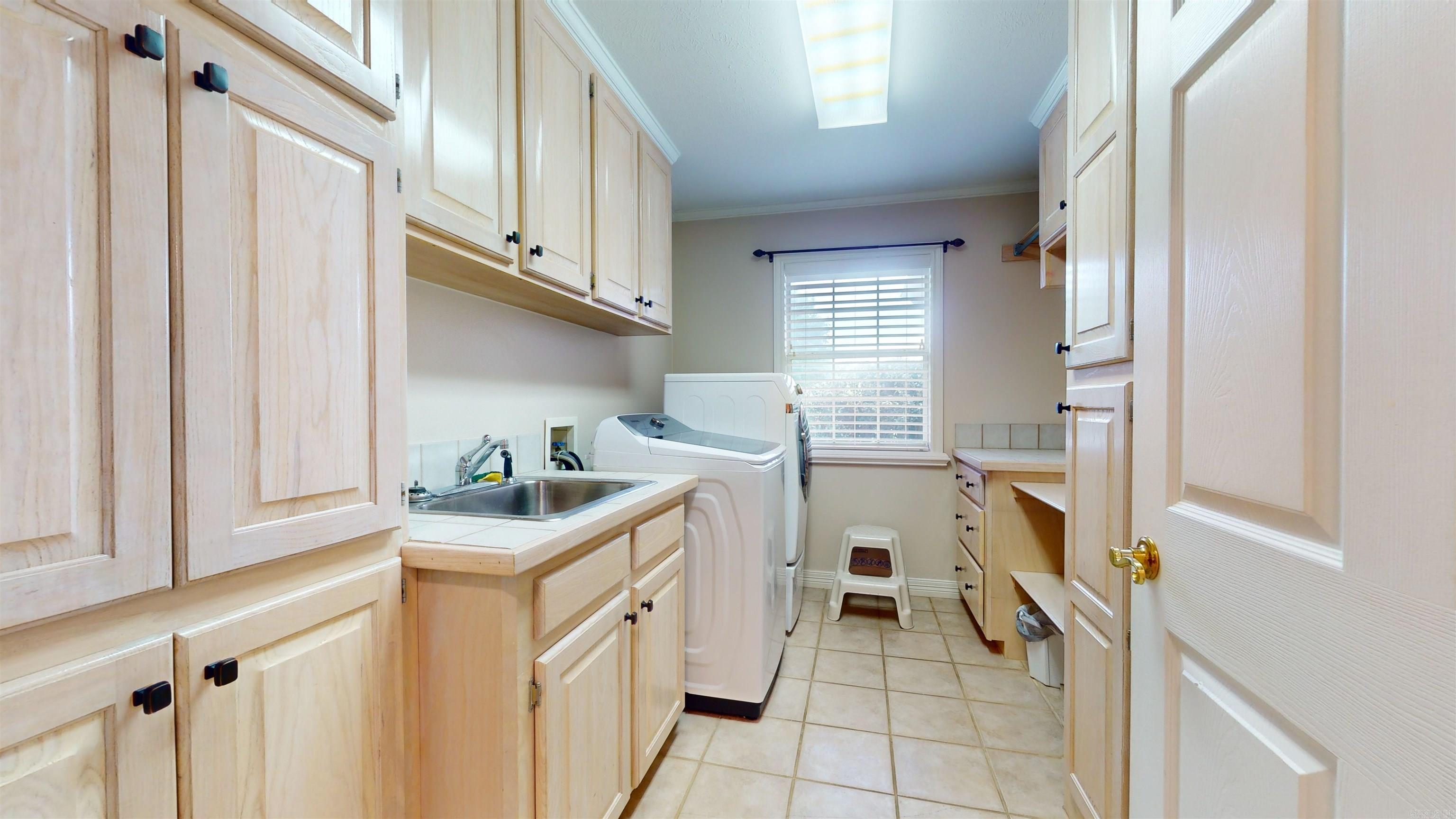 409  Meadows Rd  Texarkana, AR