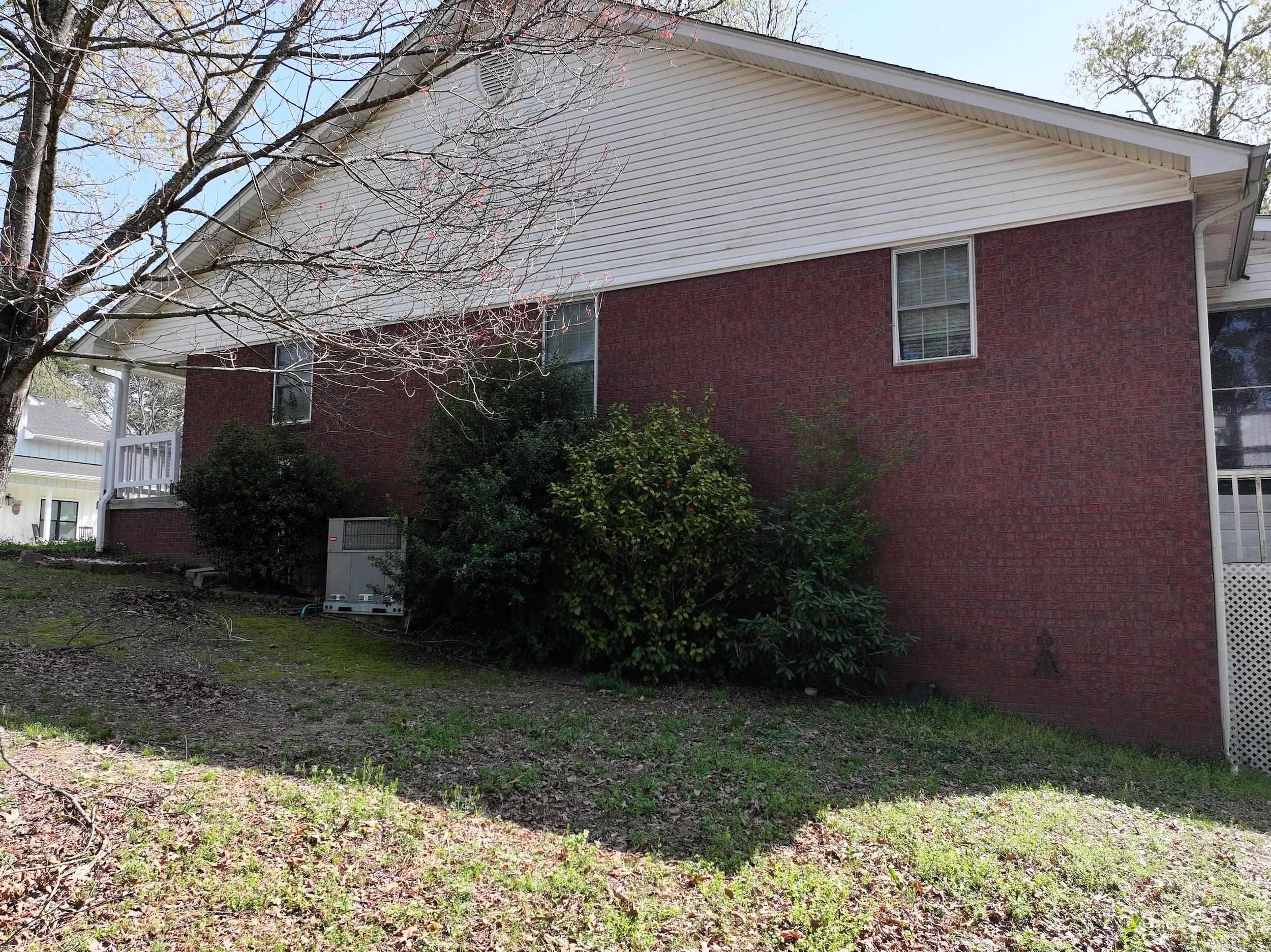 221  Perry  Glenwood, AR