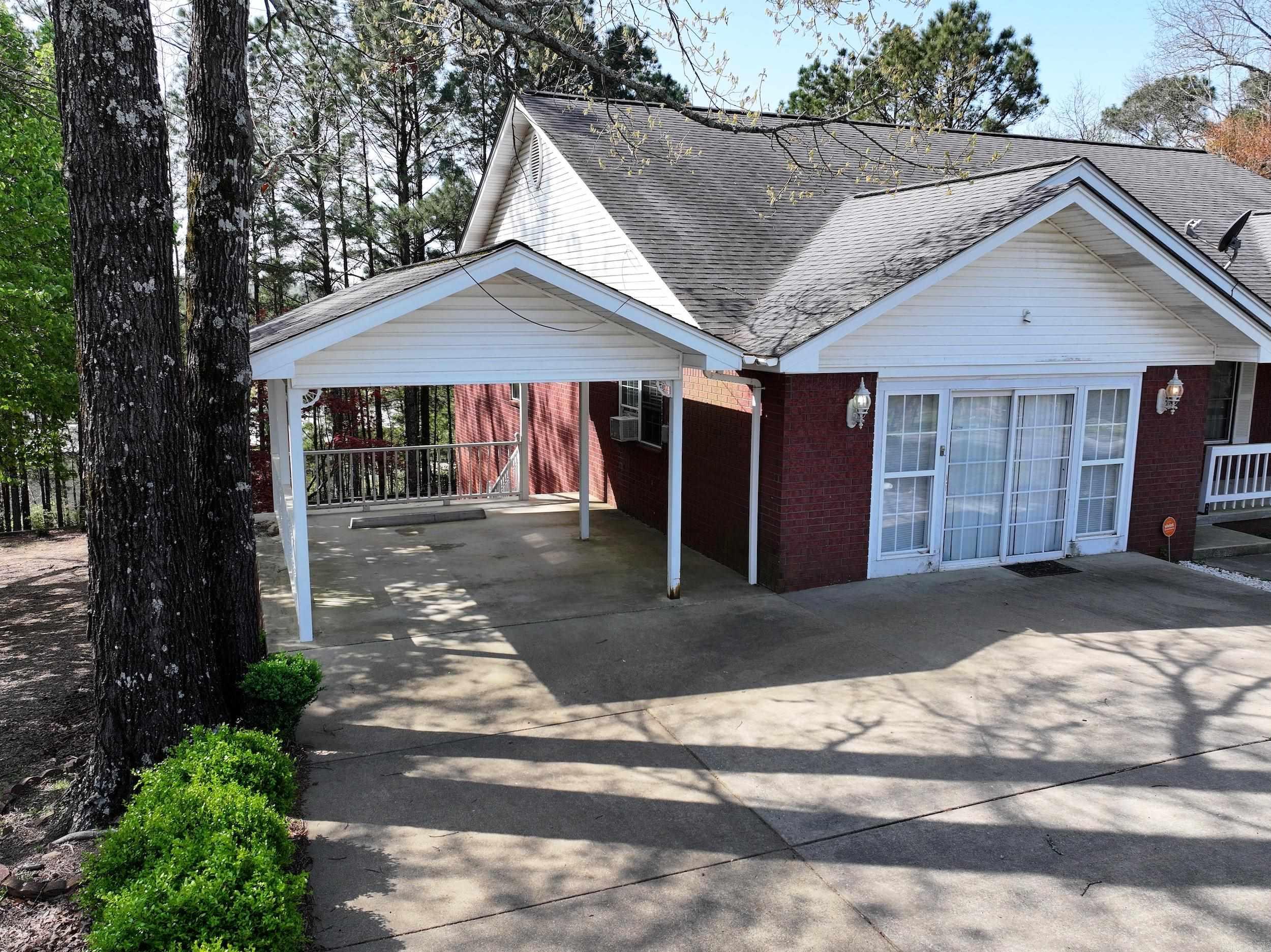 221  Perry  Glenwood, AR