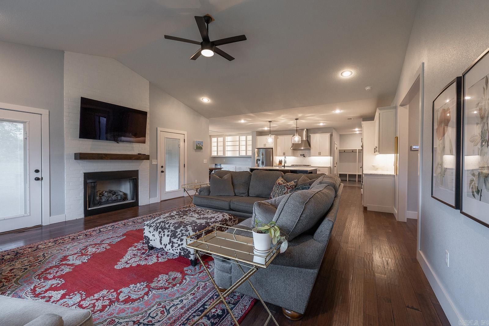15  Trinity Grove Ln.  Batesville, AR