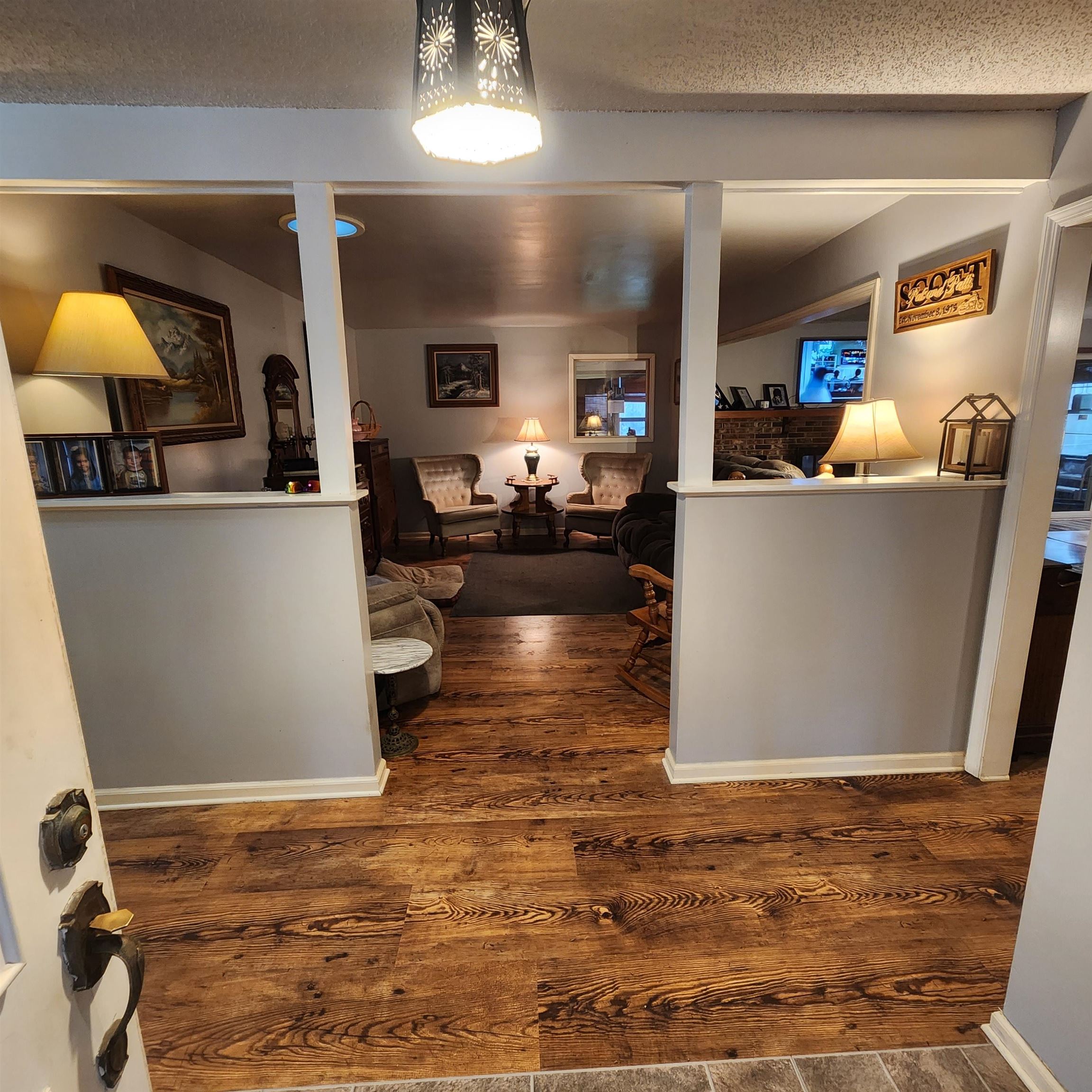 2503  Crescent  Horseshoe Bend, AR
