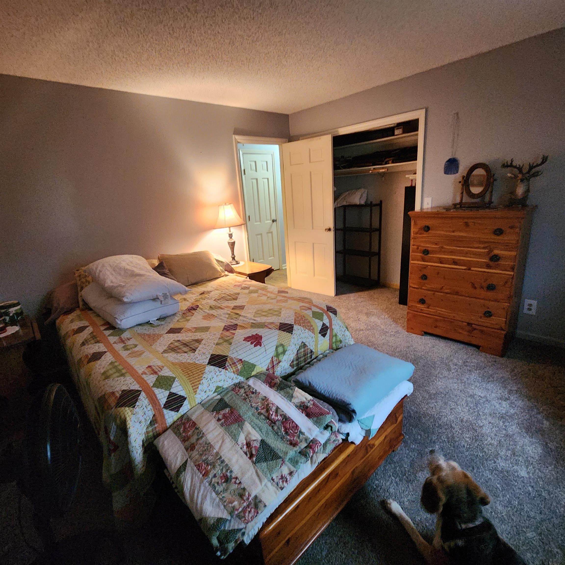 2503  Crescent  Horseshoe Bend, AR