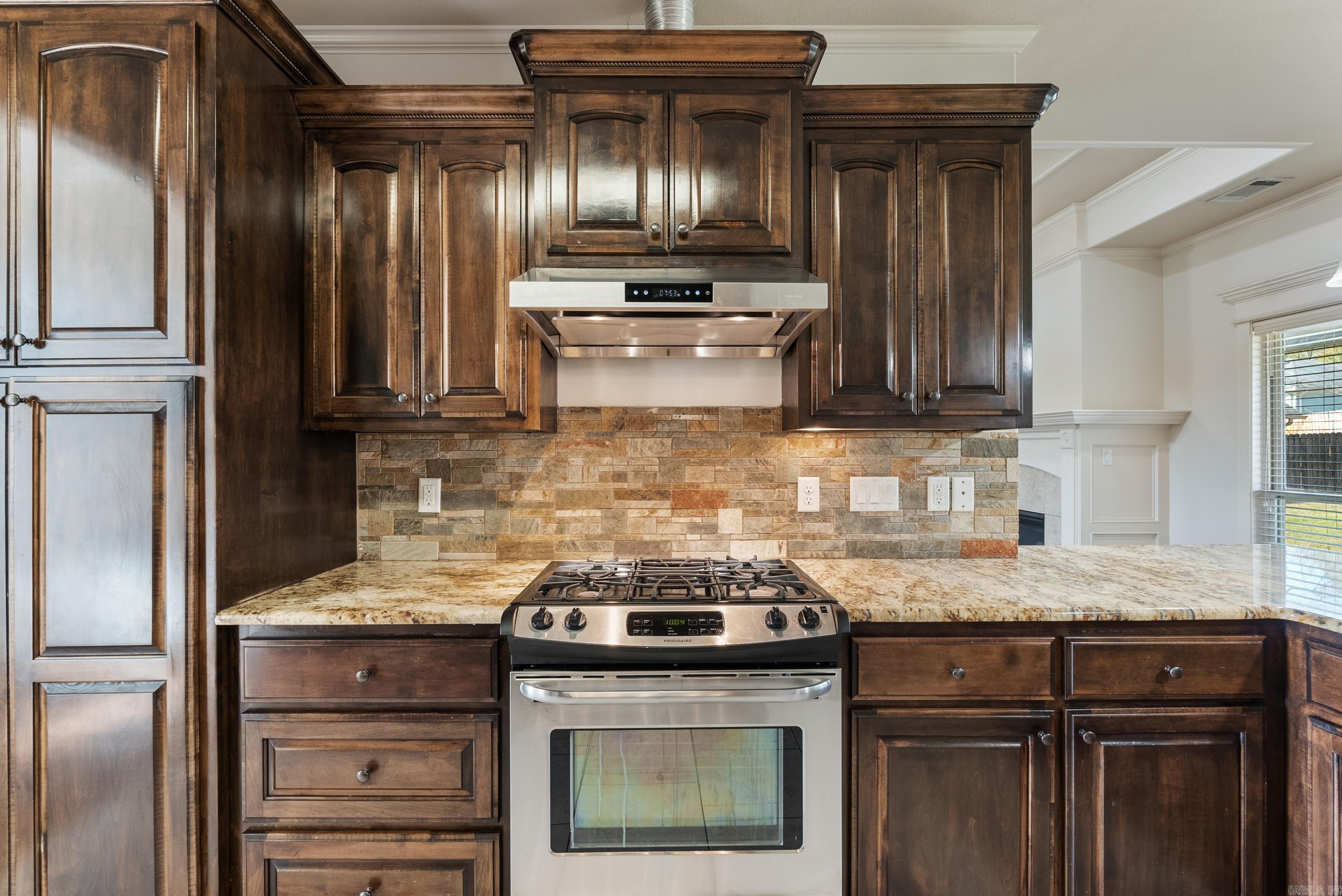 4115  Commonwealth  Bryant, AR