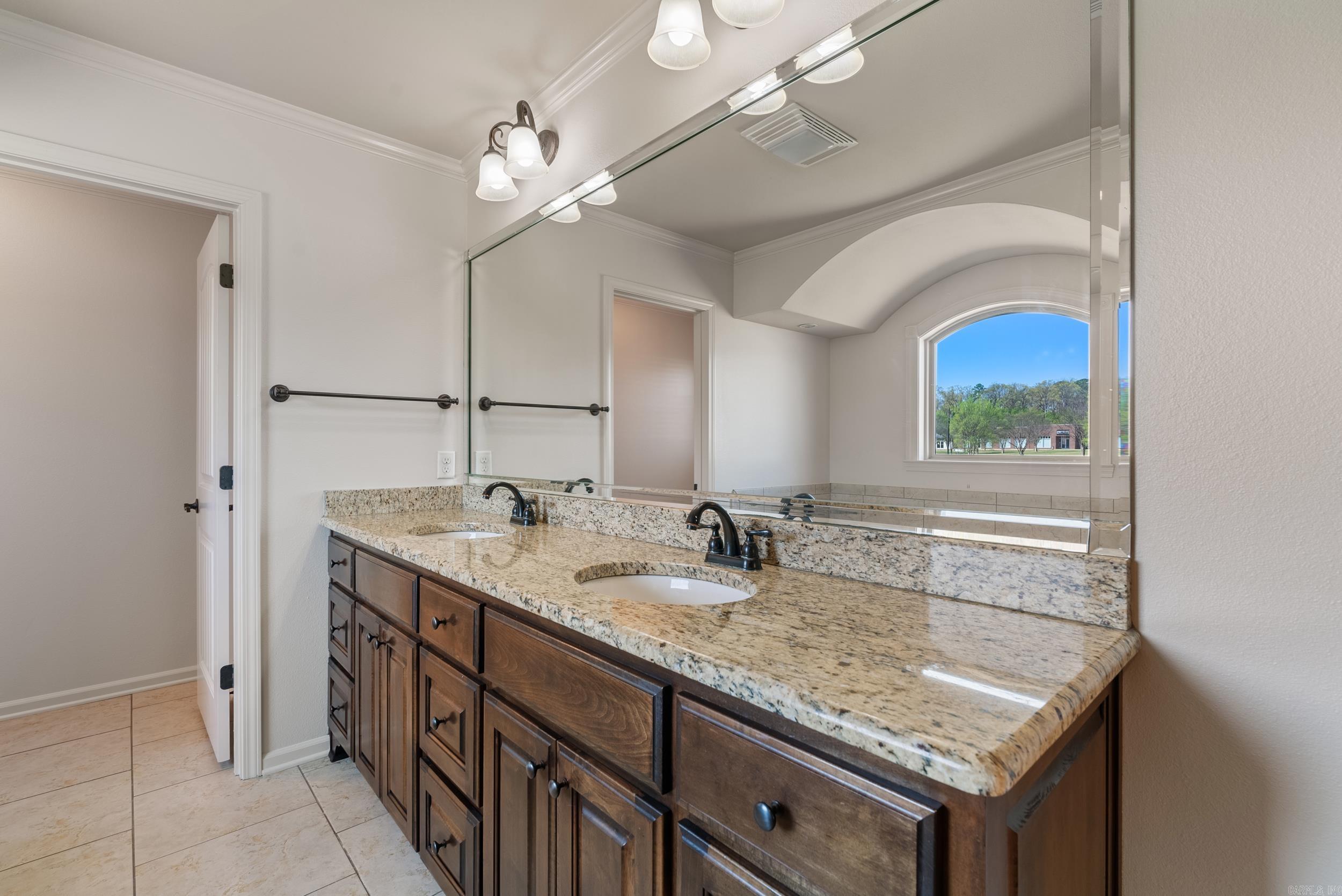 4115  Commonwealth  Bryant, AR