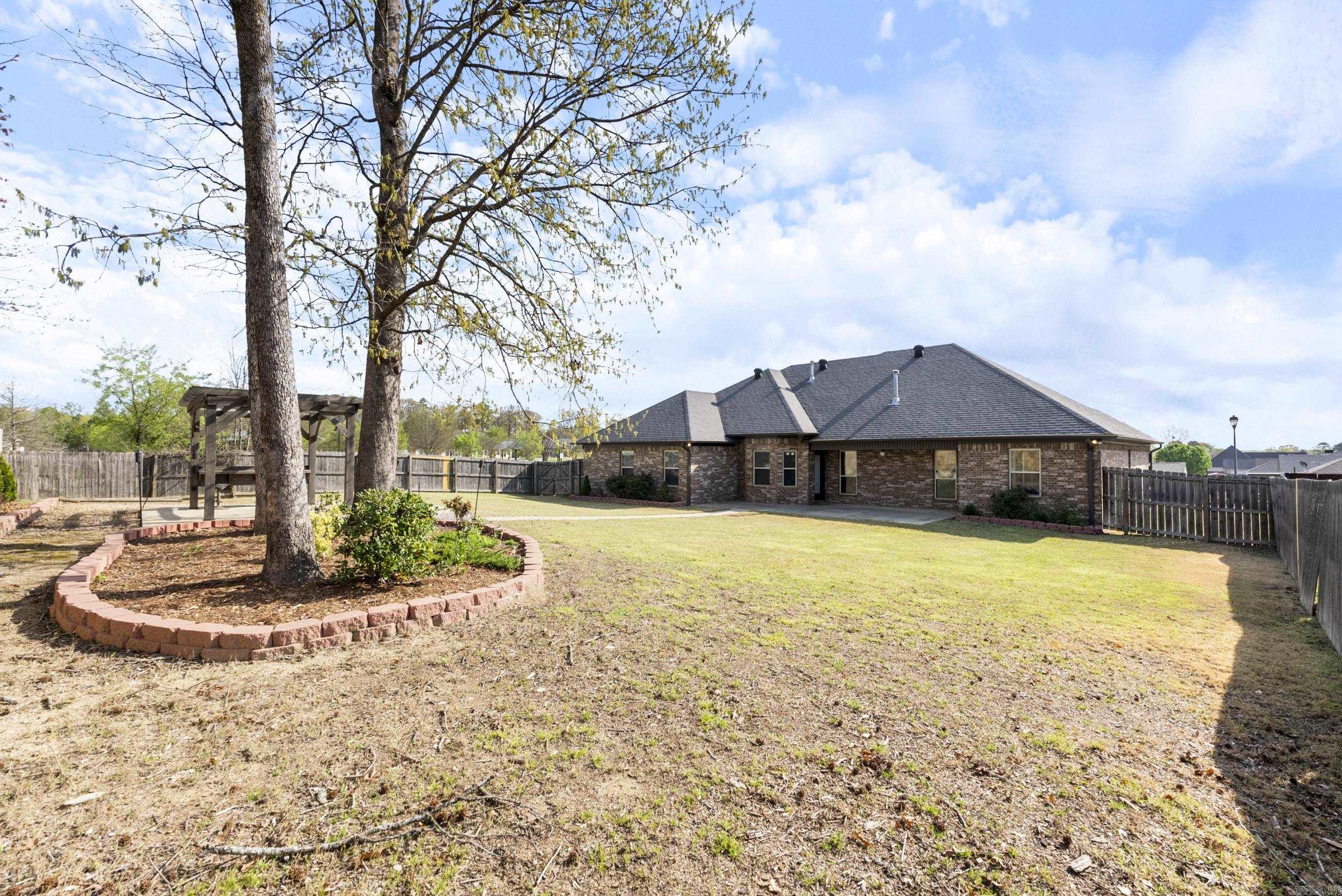 4115  Commonwealth  Bryant, AR