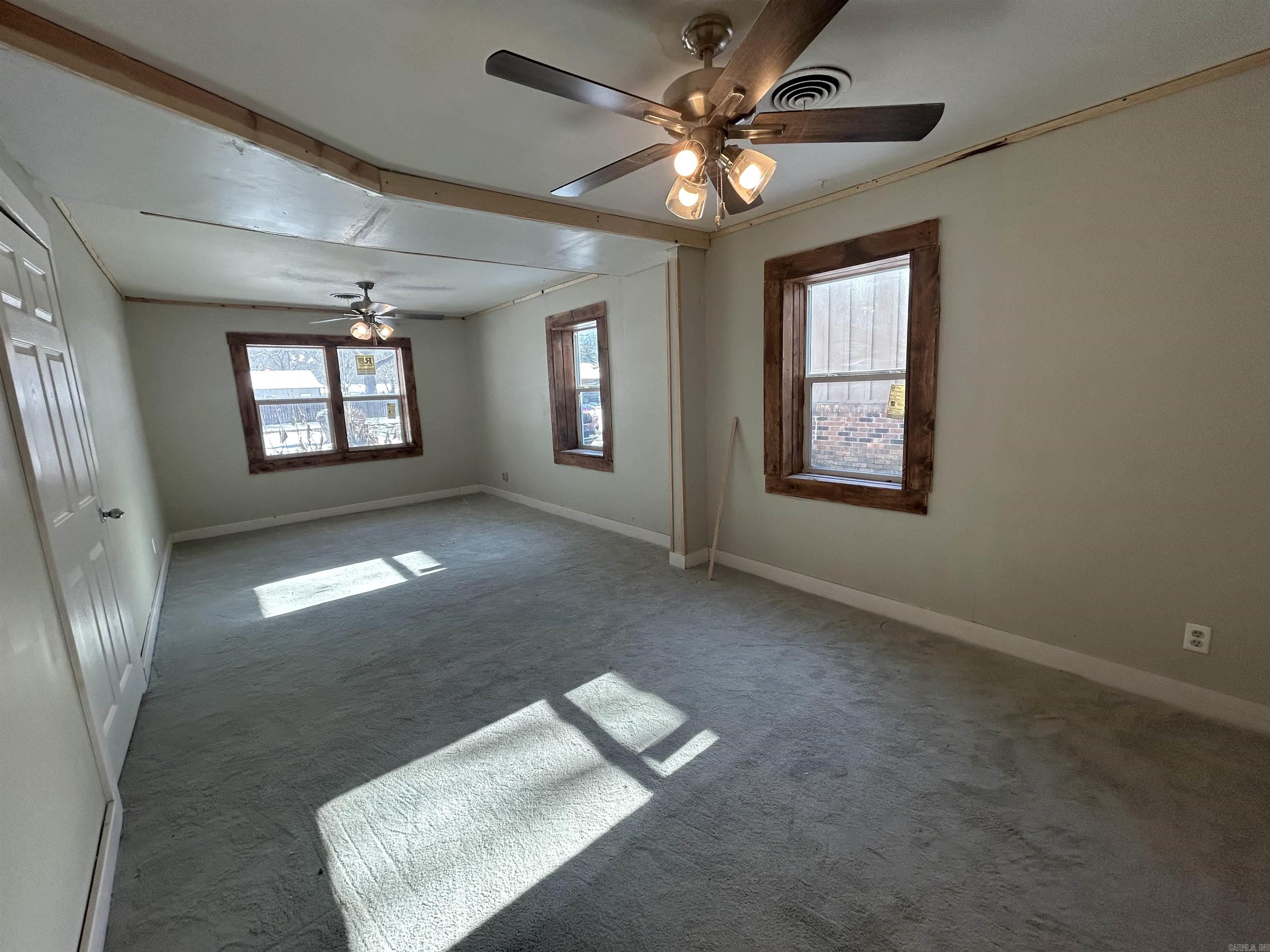 321 Forrest  Newport, AR