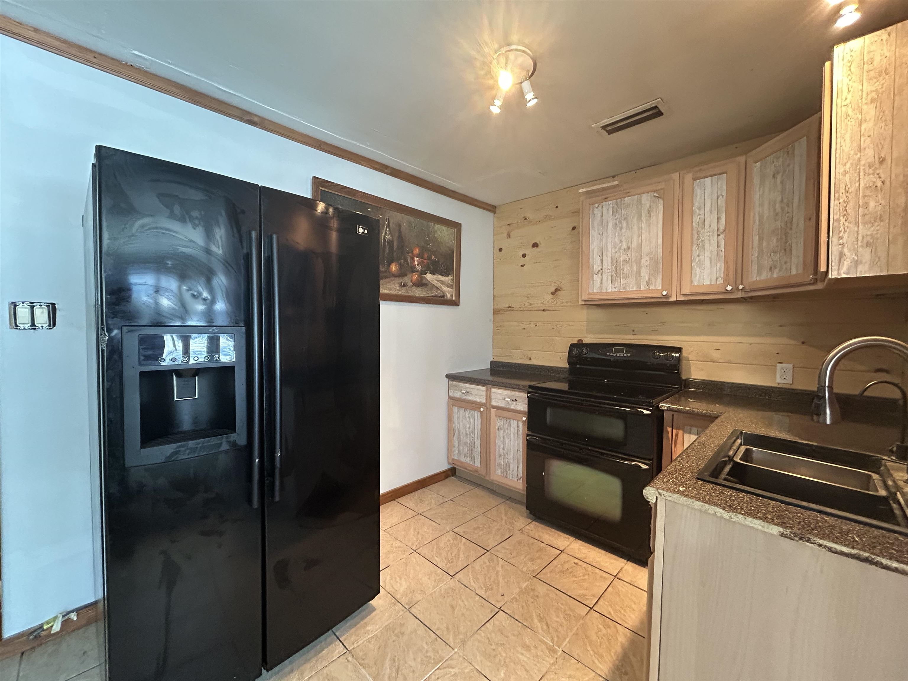 321  Forrest  Newport, AR