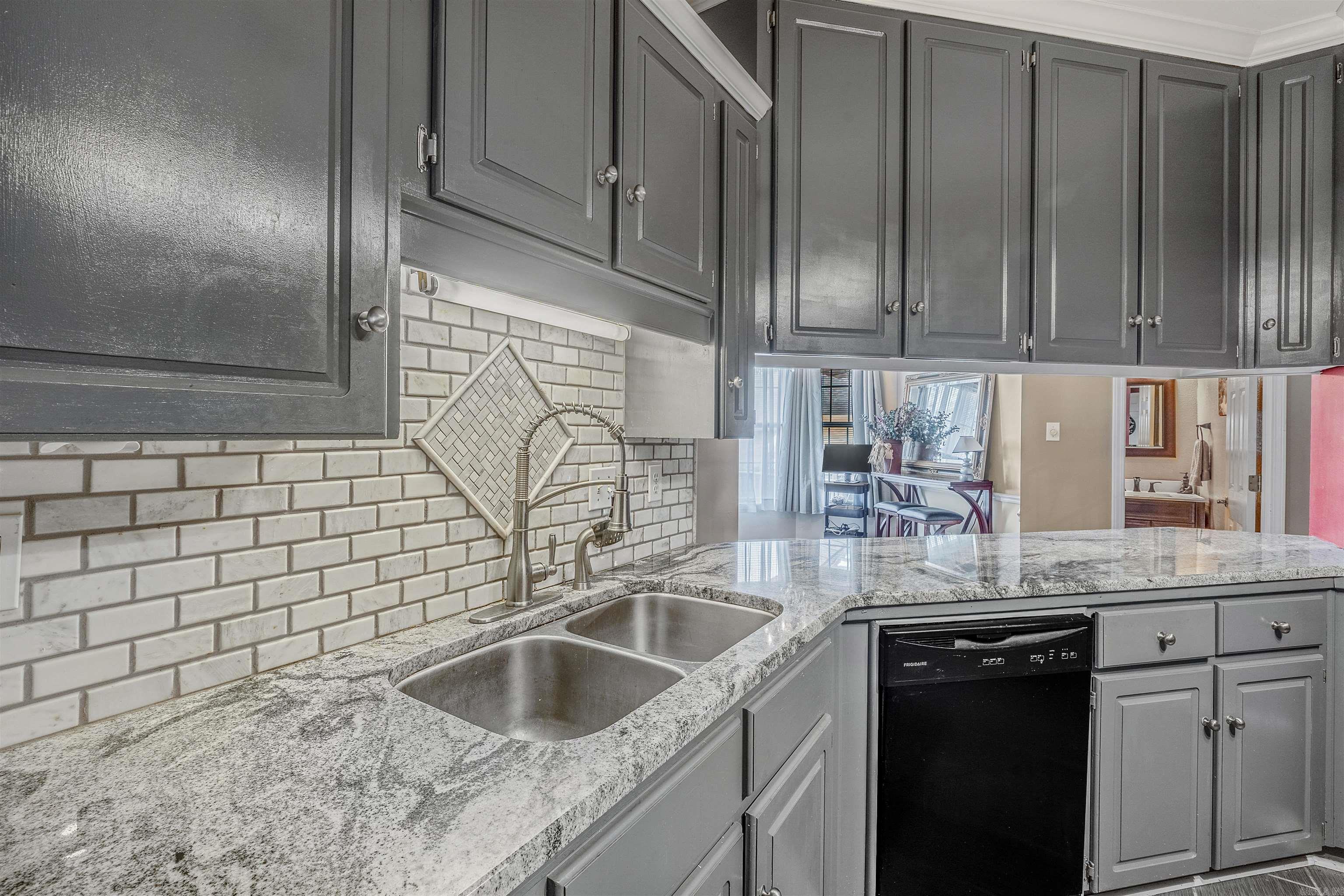140  Birchwood  Cabot, AR