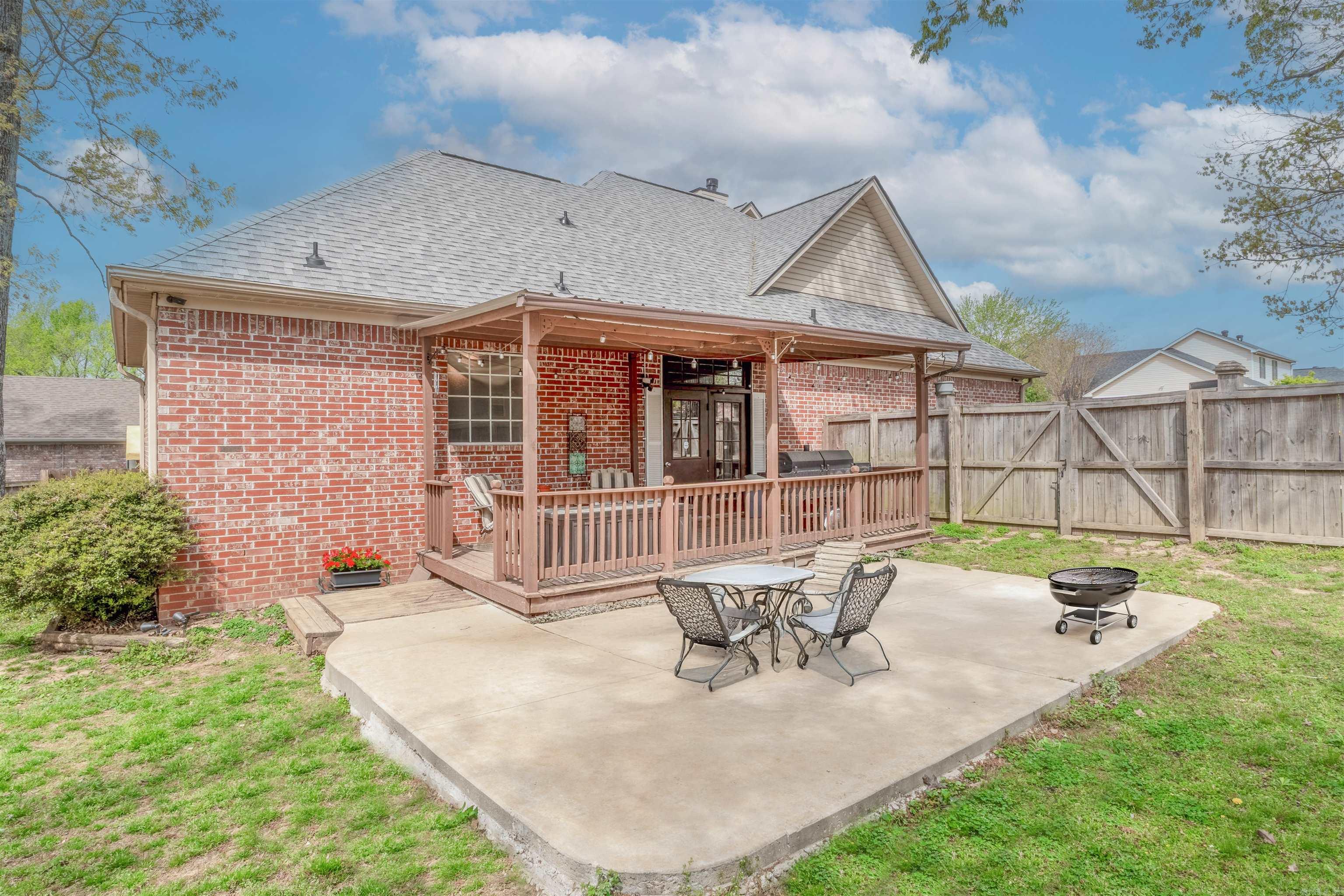 140  Birchwood  Cabot, AR