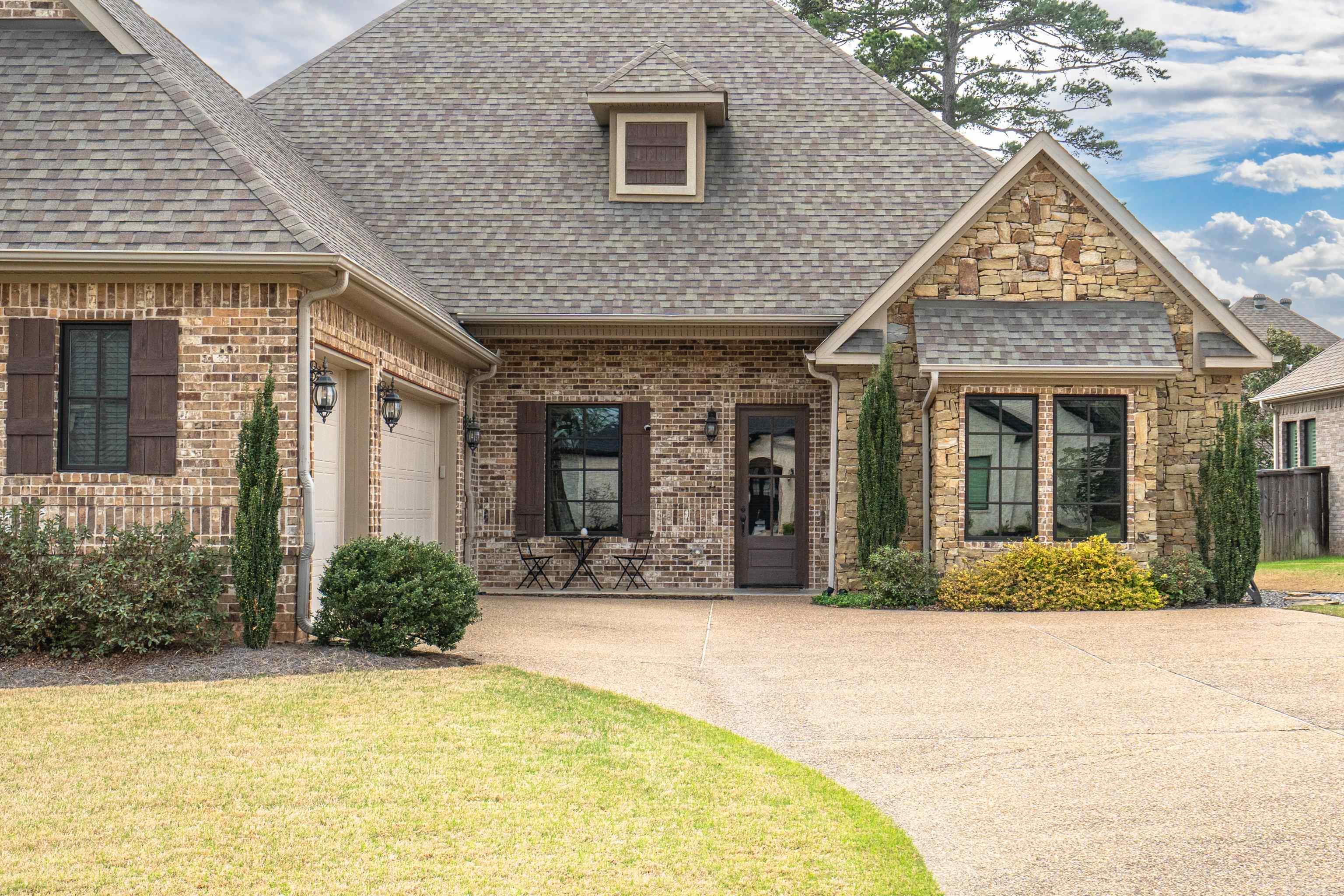 260  Arlington Park Drive  Hot Springs, AR