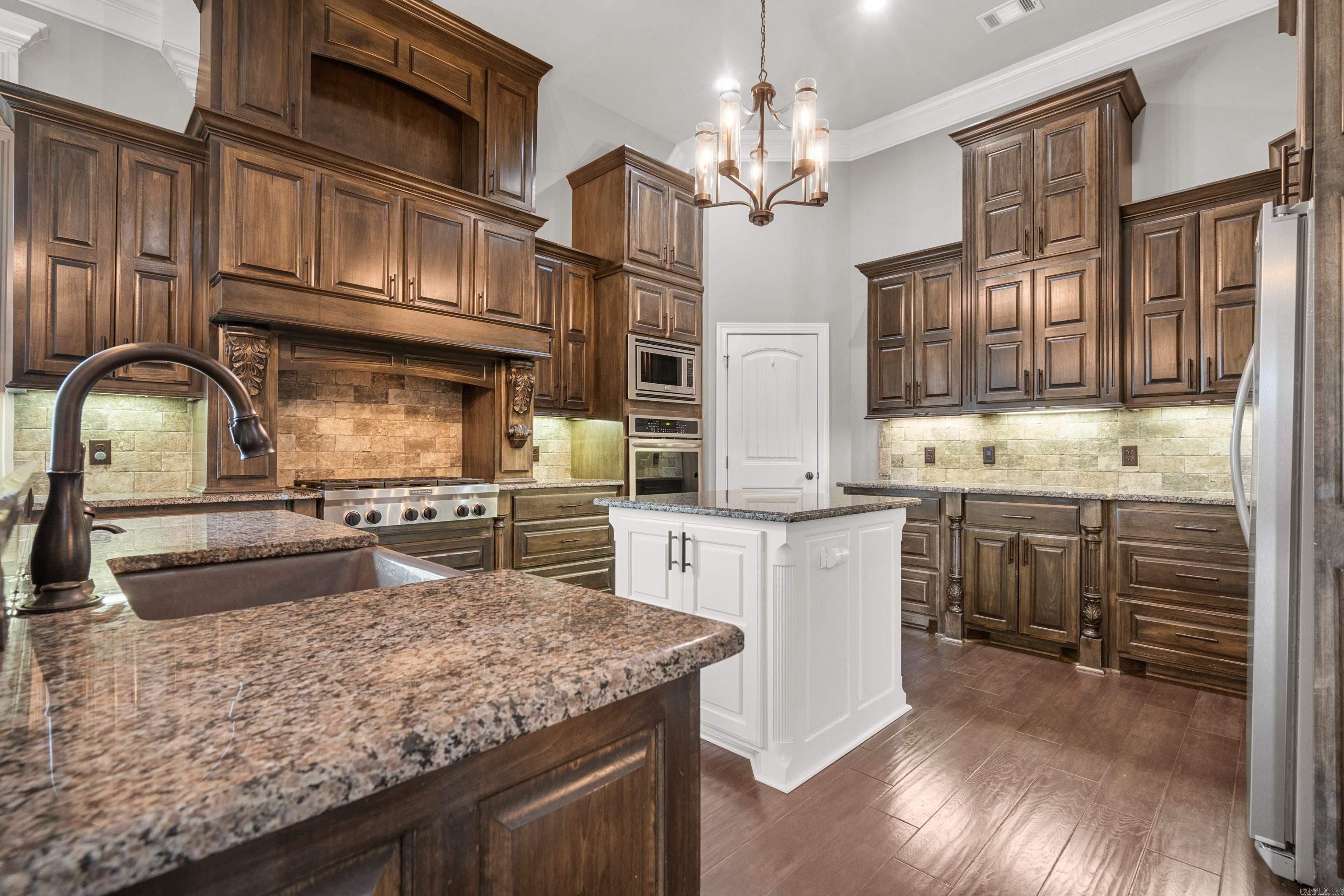 260  Arlington Park Drive  Hot Springs, AR