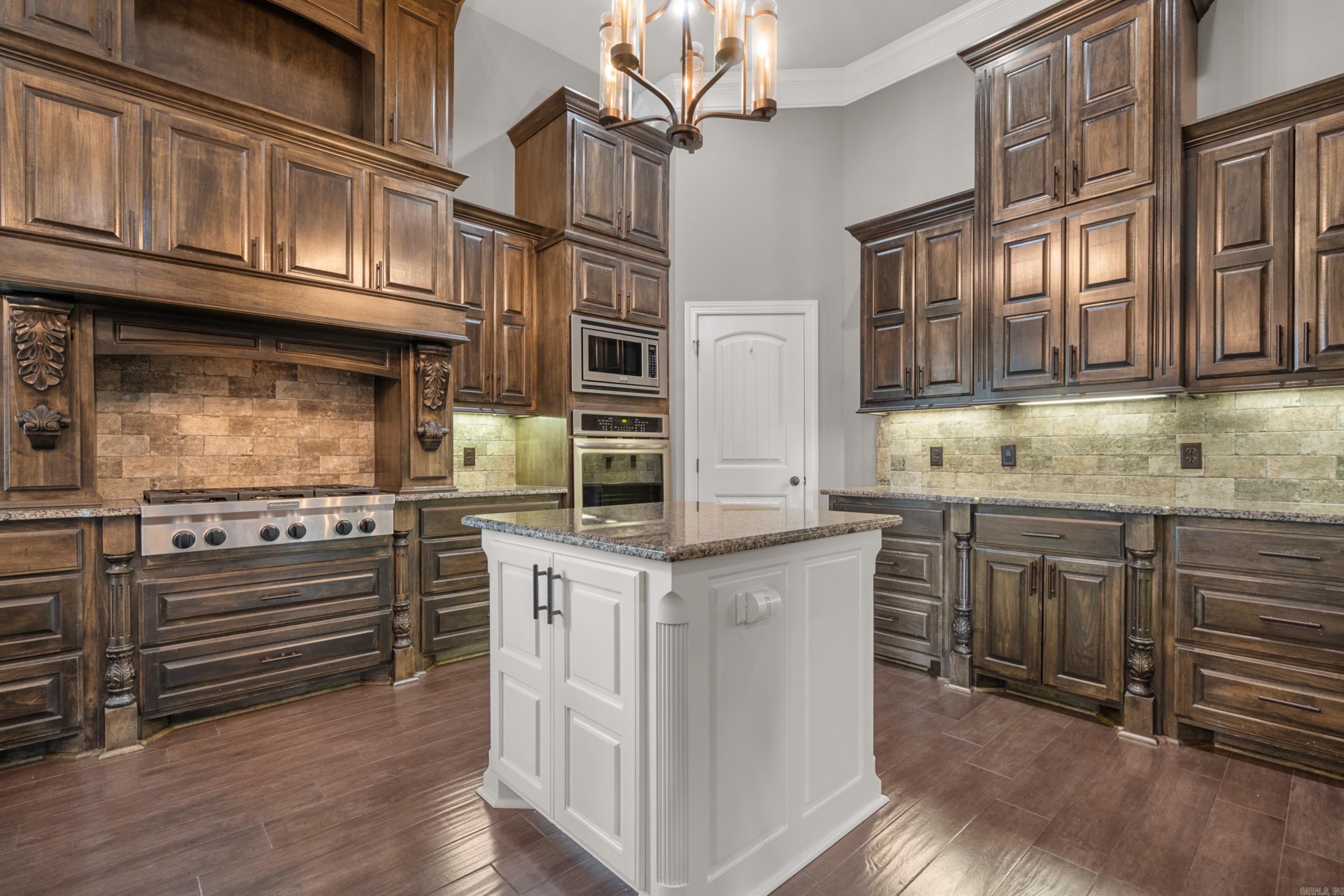260  Arlington Park Drive  Hot Springs, AR