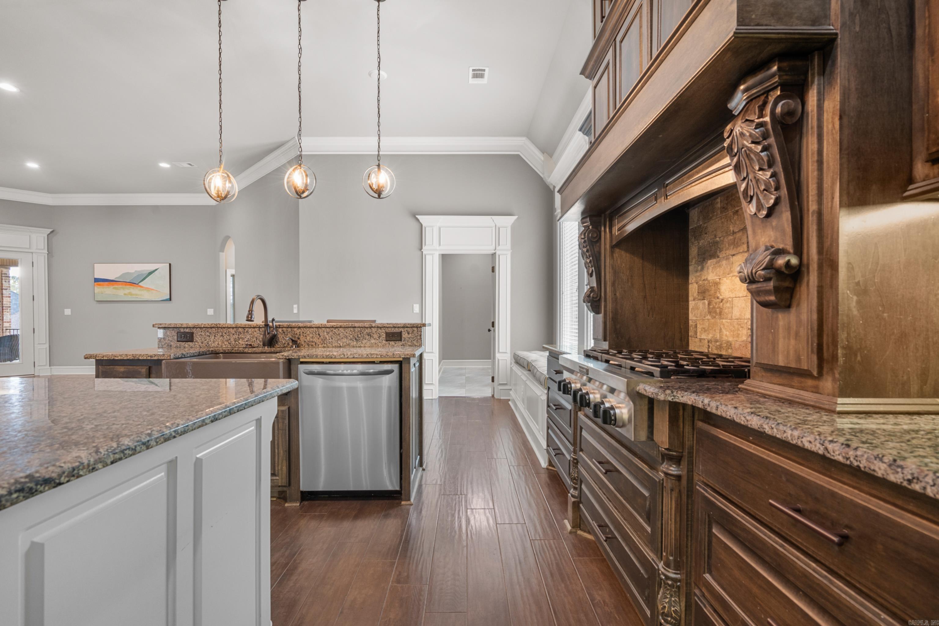 260  Arlington Park Drive  Hot Springs, AR