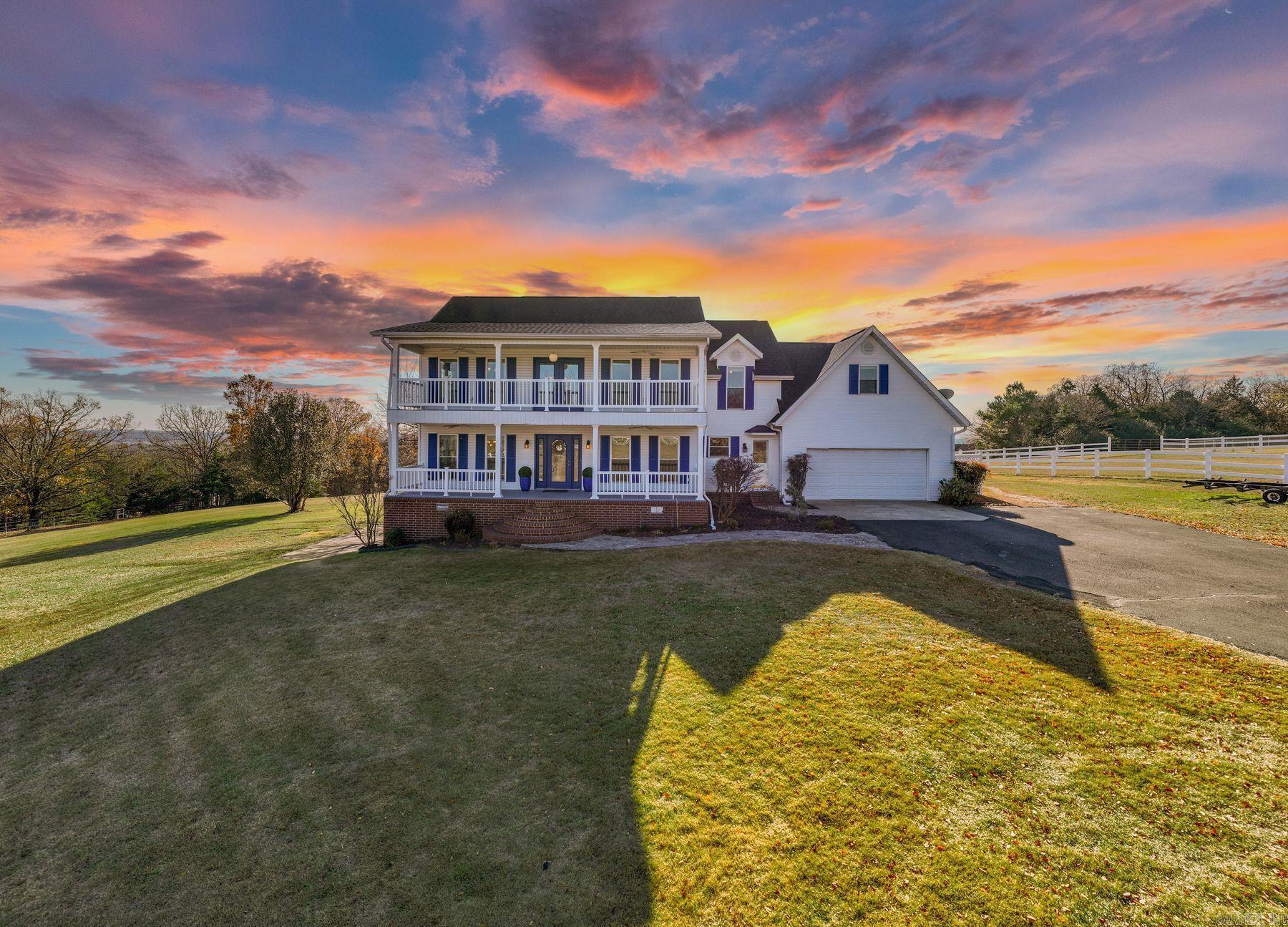 62  Mill Creek  Greenbrier, AR