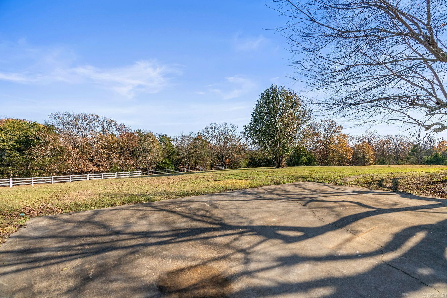 62  Mill Creek  Greenbrier, AR