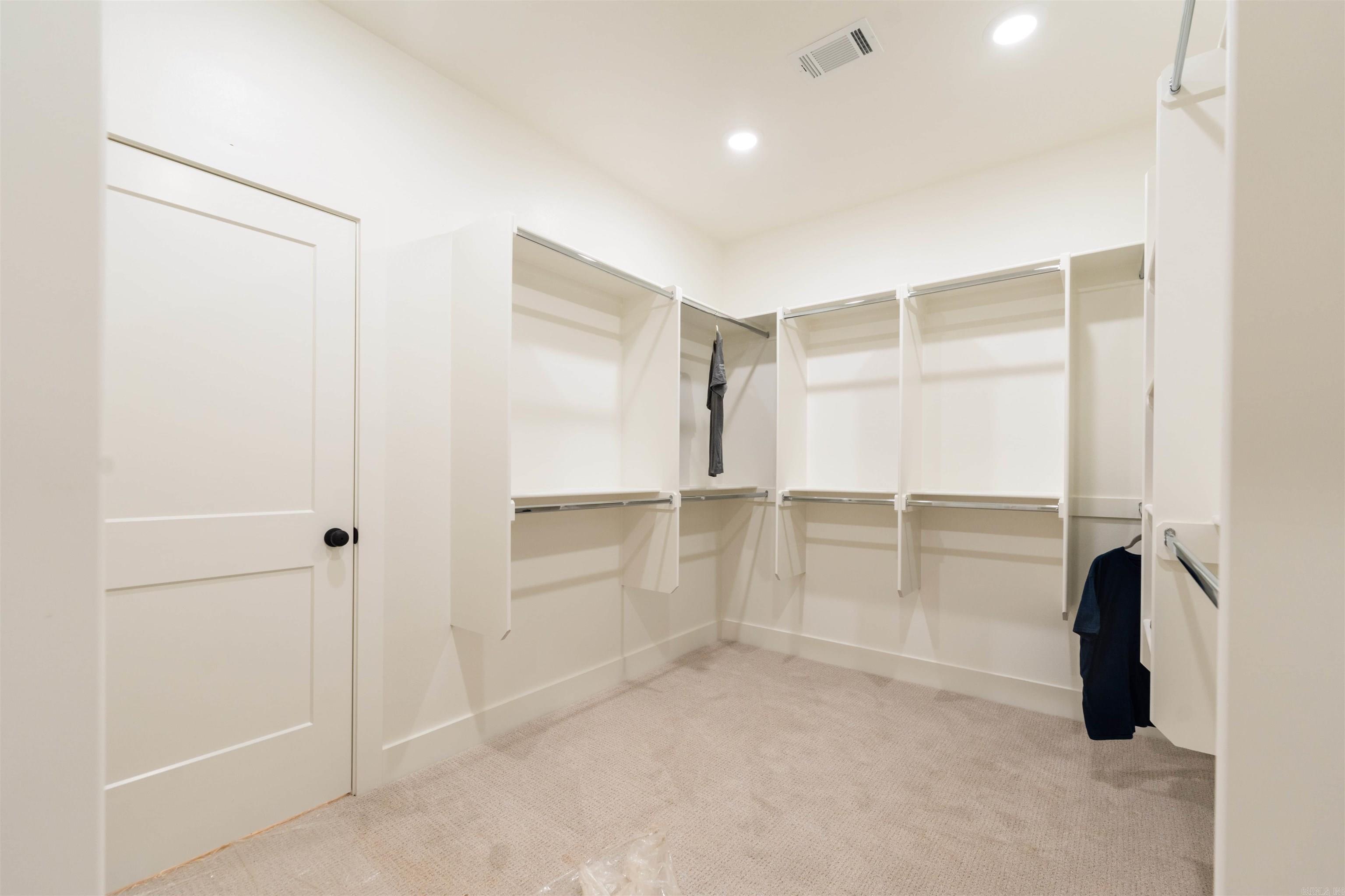 141  Ridgeview  Maumelle, AR