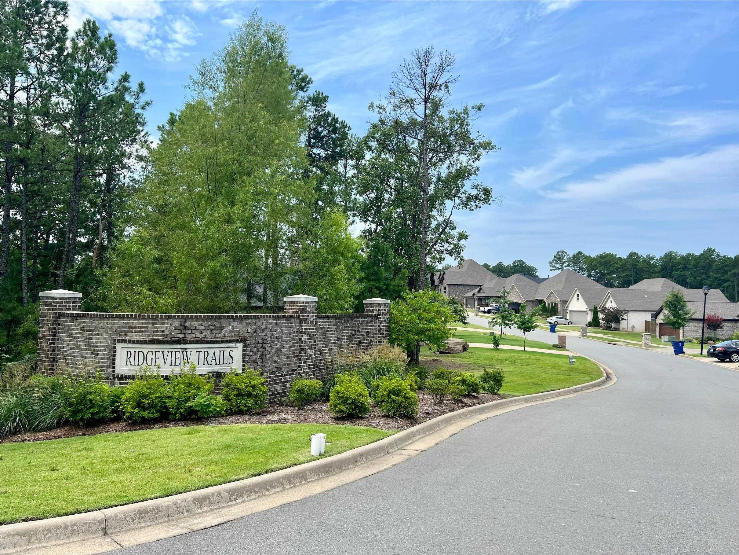 141  Ridgeview  Maumelle, AR