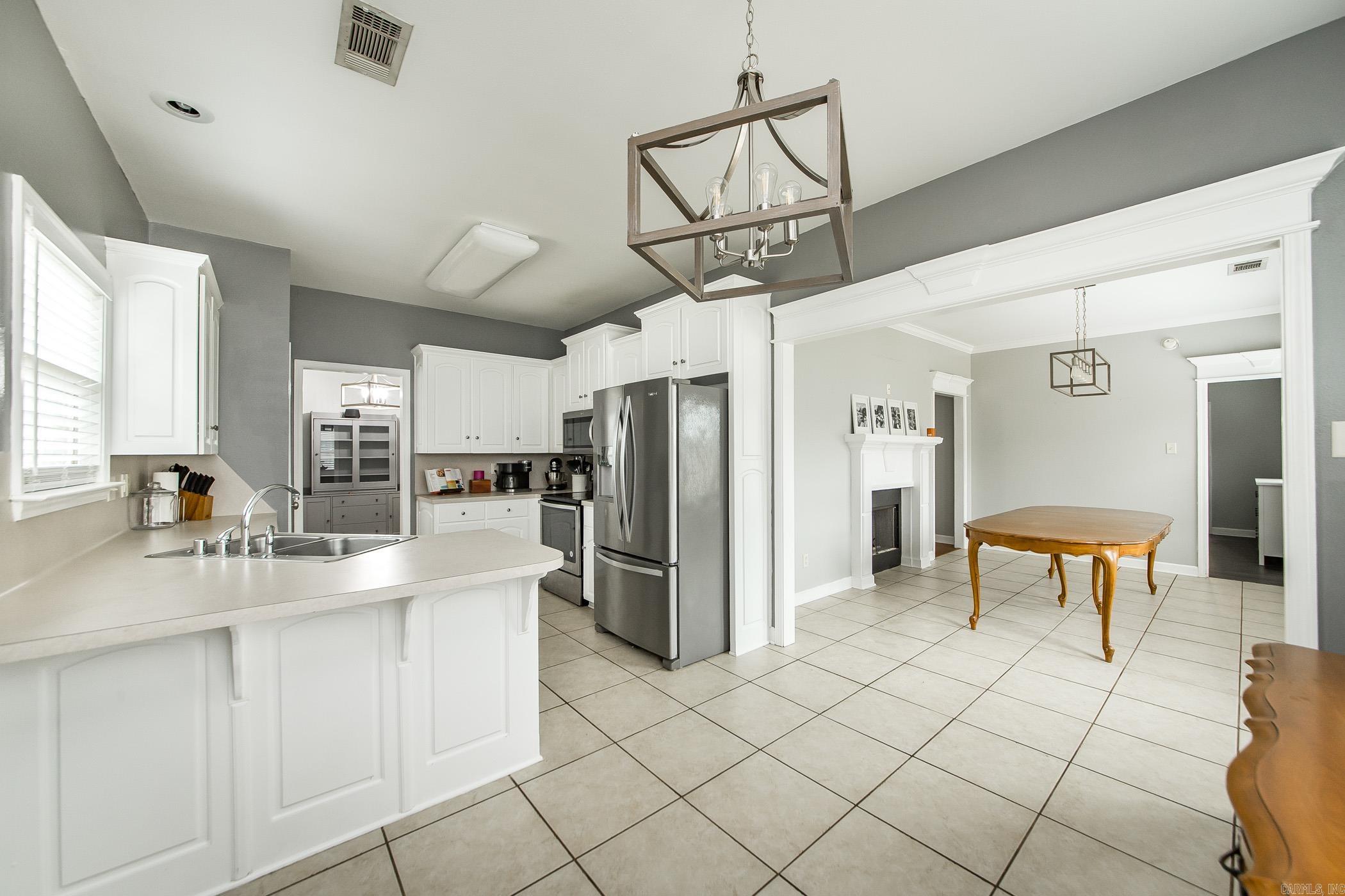 10 Blueberry Lane Cabot, AR 72023