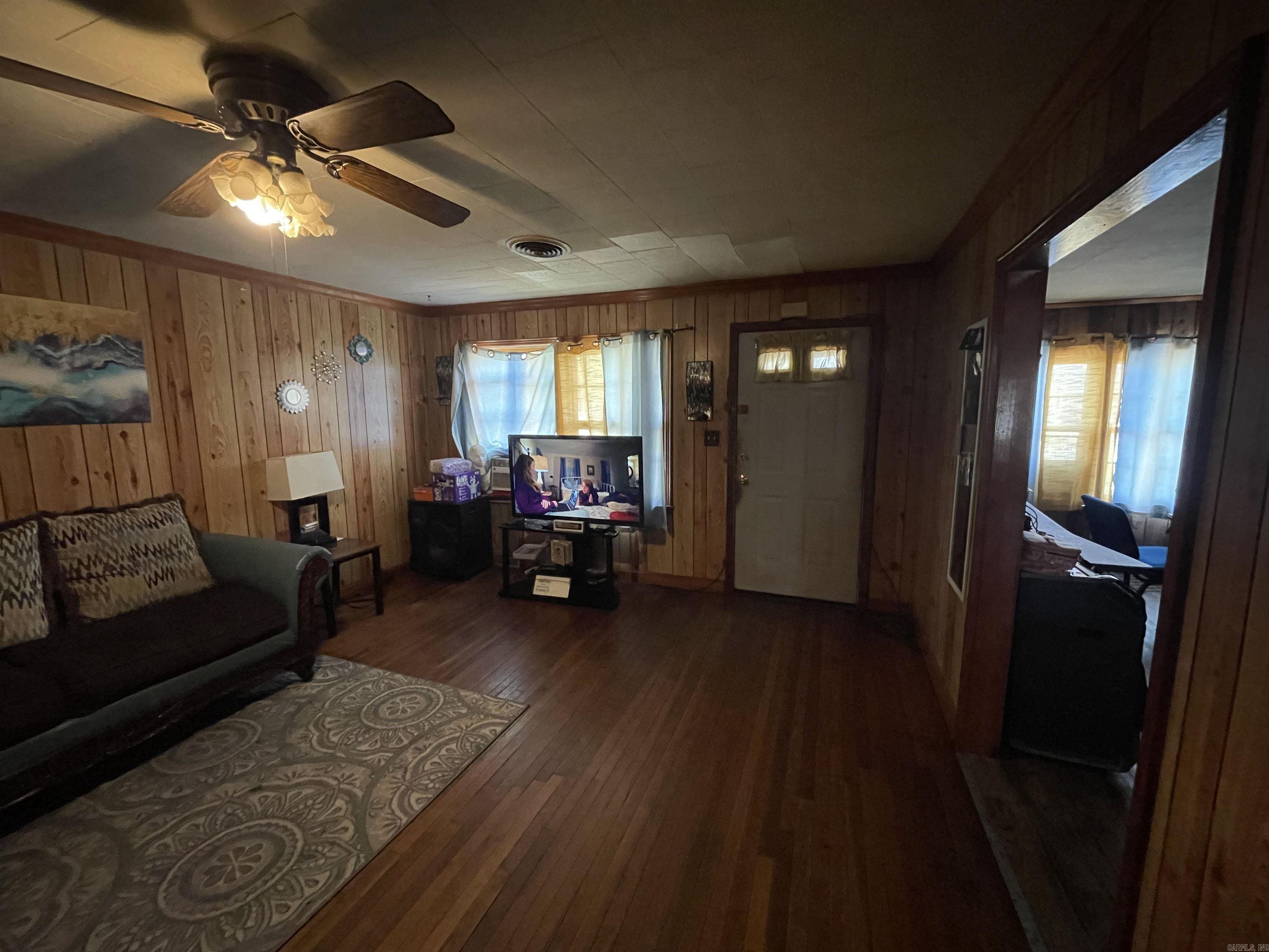 105 E Moultrie  Blytheville, AR