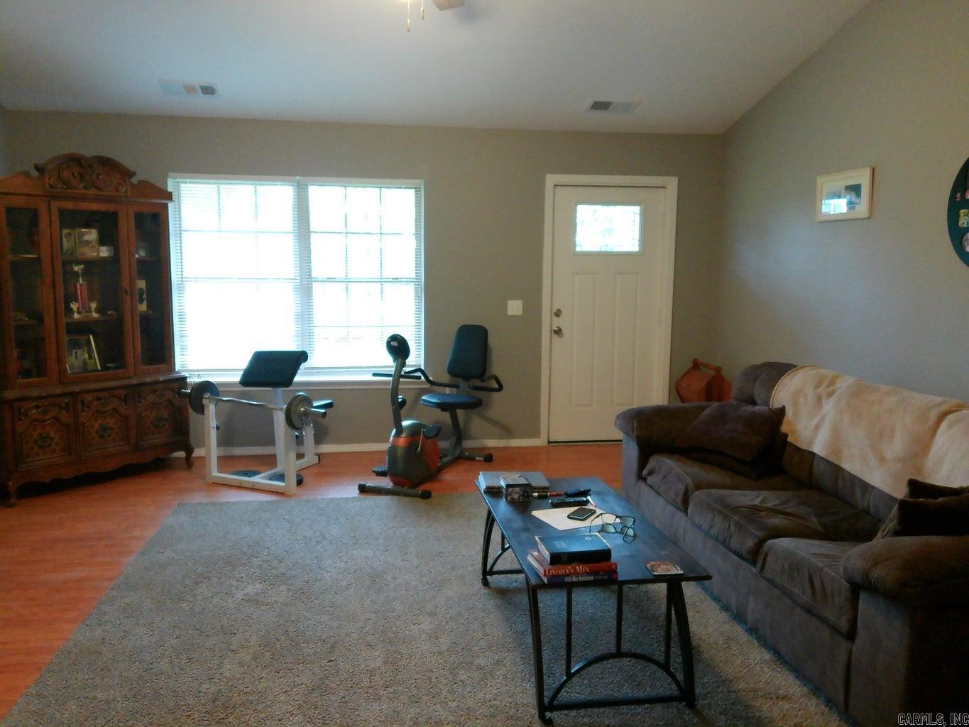 68  Kinder  Russellville, AR