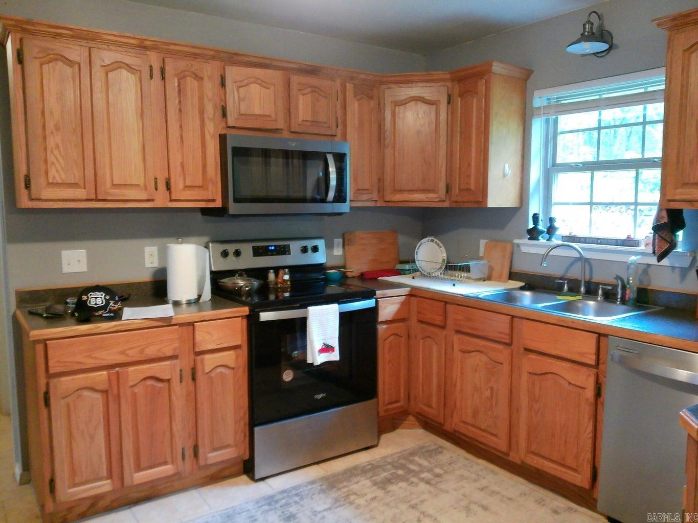 68  Kinder  Russellville, AR