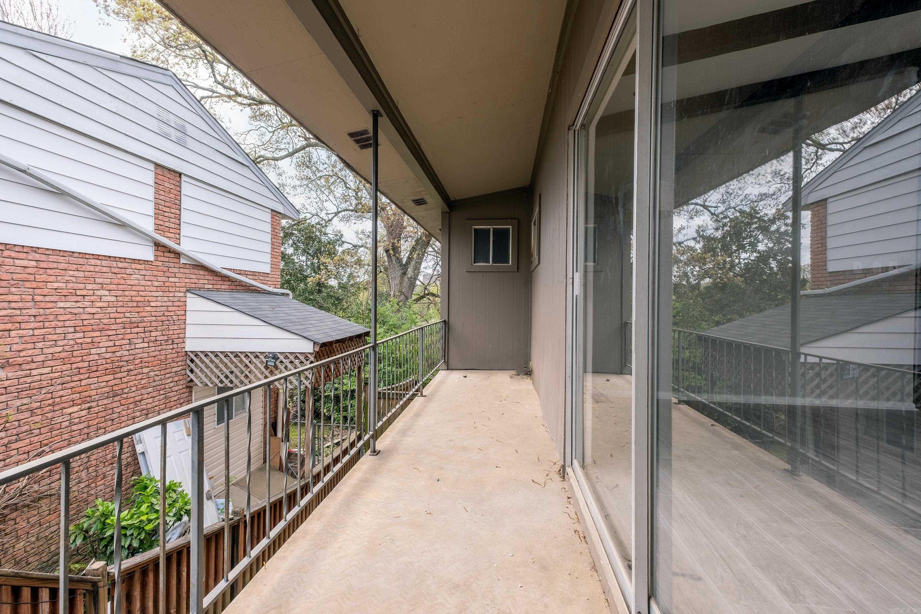 9805  Brooks  Little Rock, AR