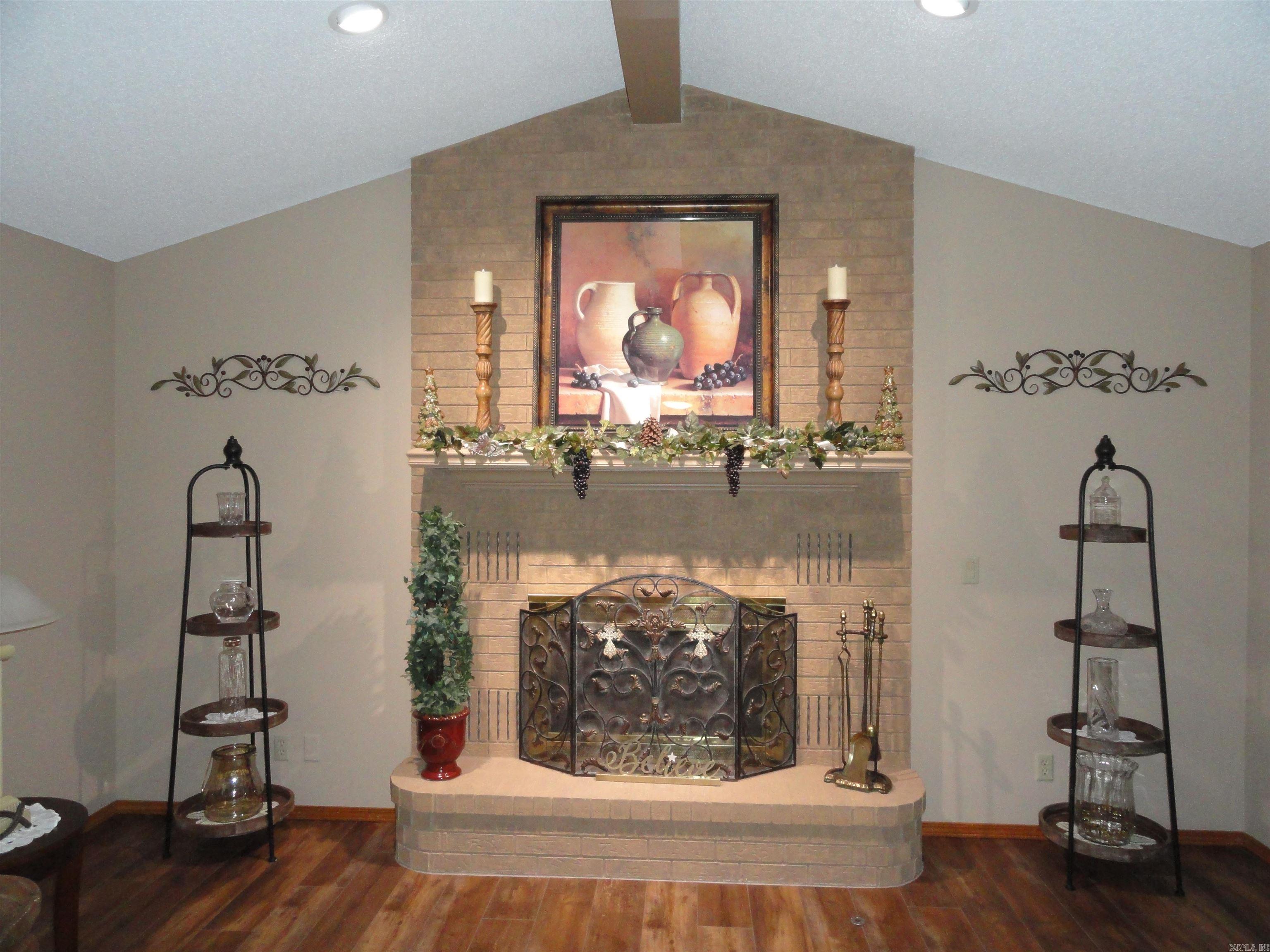 817 Northpointe Drive Mountain Home, AR 72653