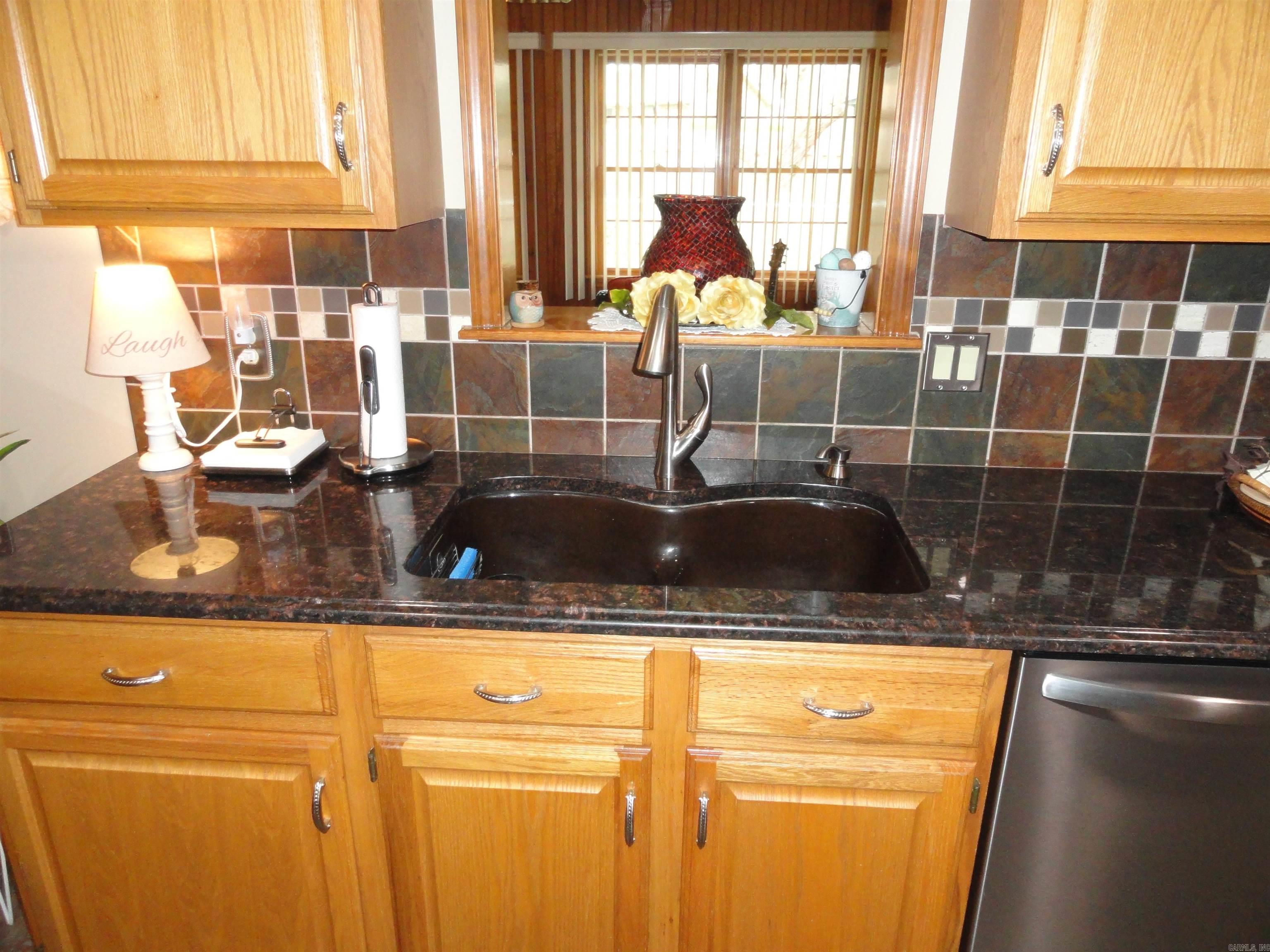817 Northpointe Drive Mountain Home, AR 72653