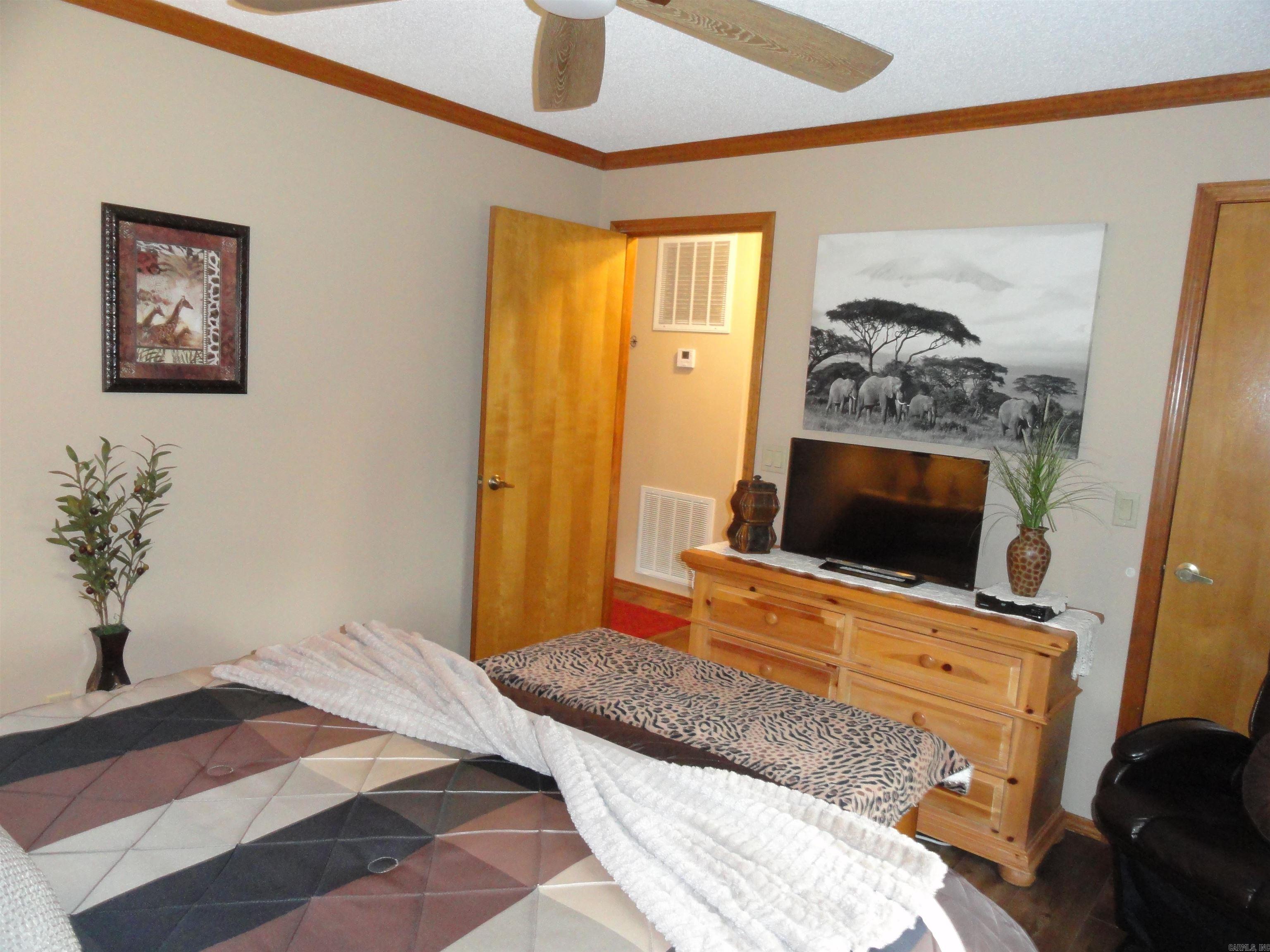 817 Northpointe Drive Mountain Home, AR 72653