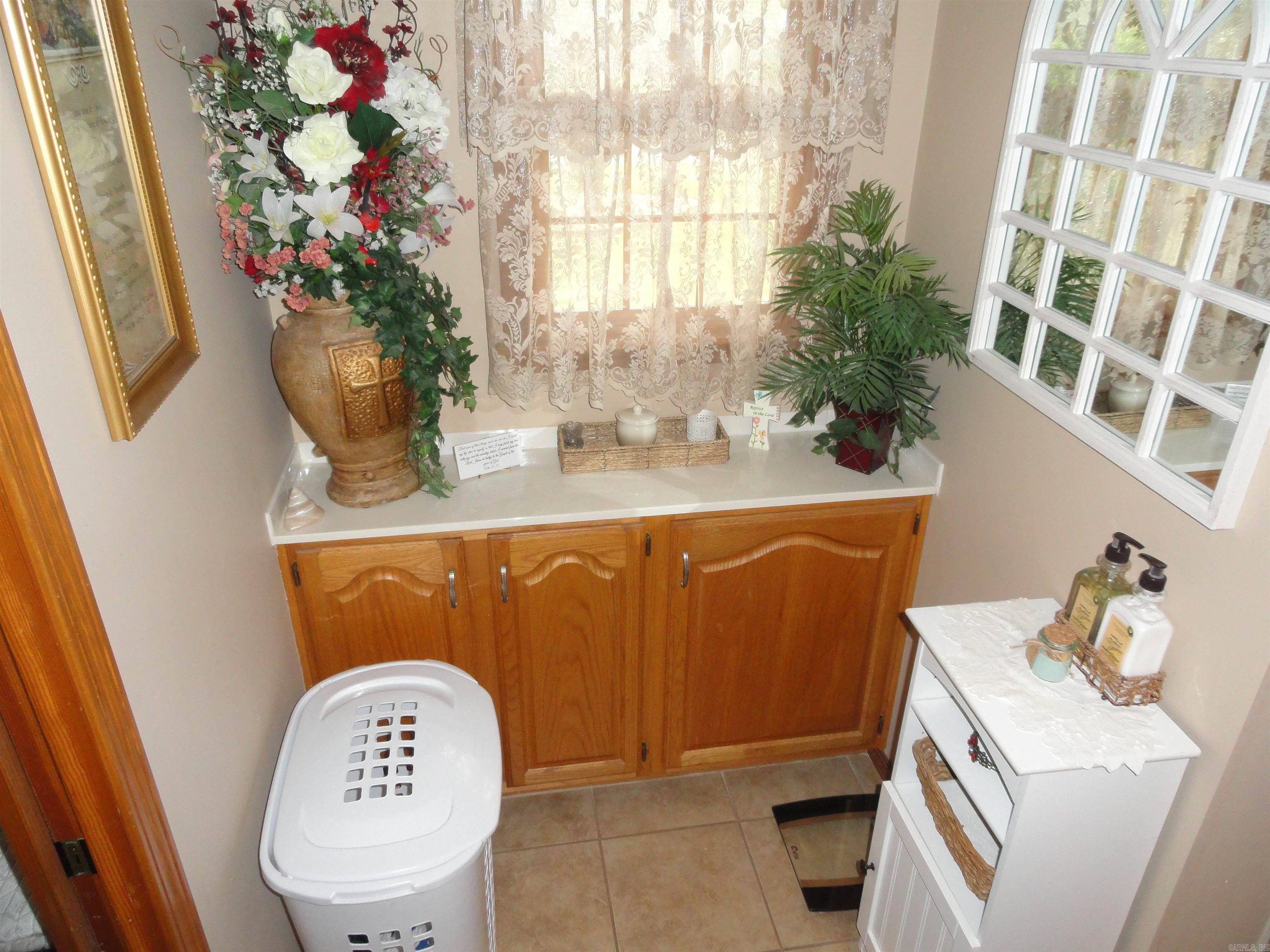 817 Northpointe Drive Mountain Home, AR 72653