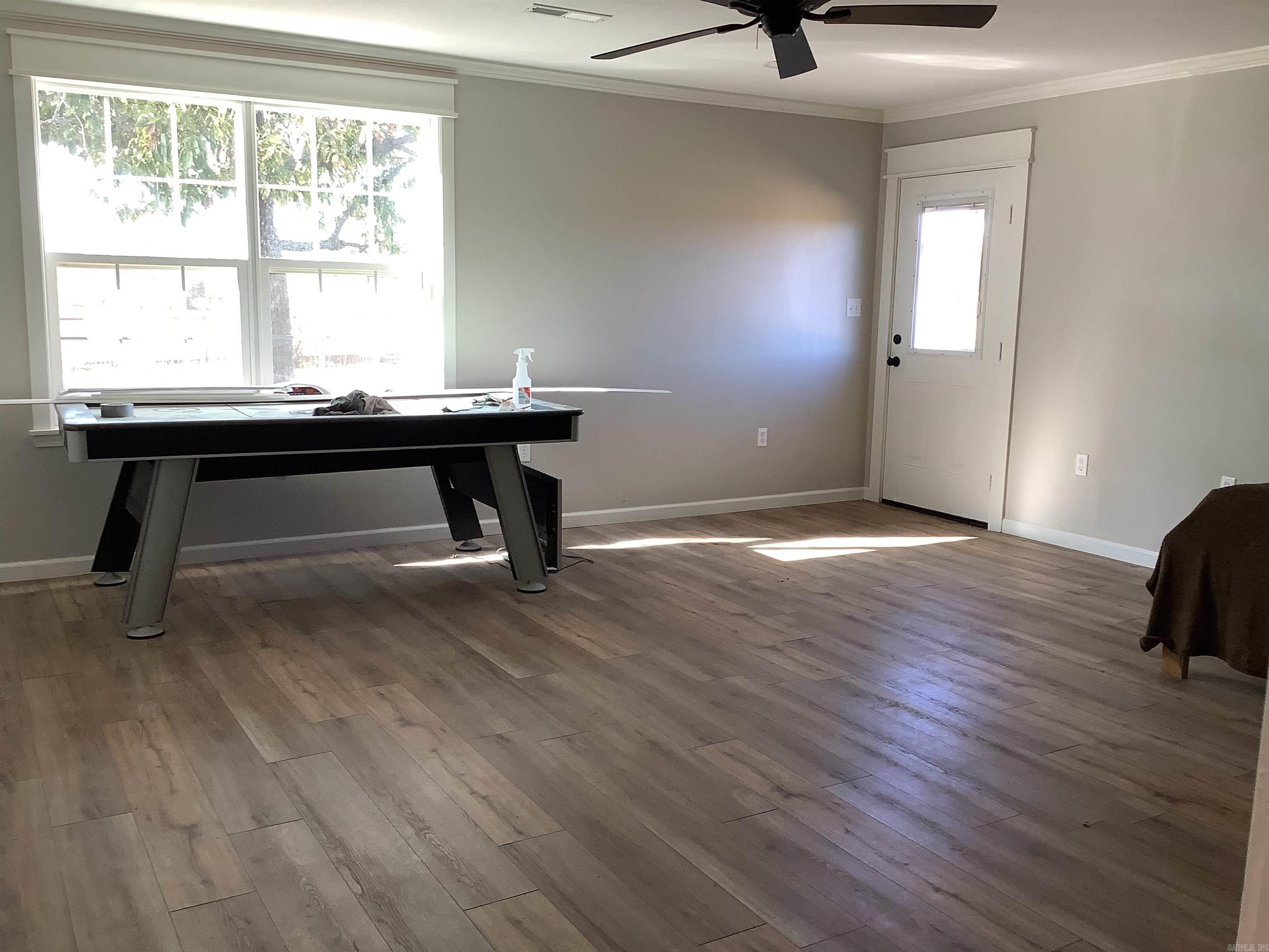 552  Strawberry Tract 1 Delight, AR