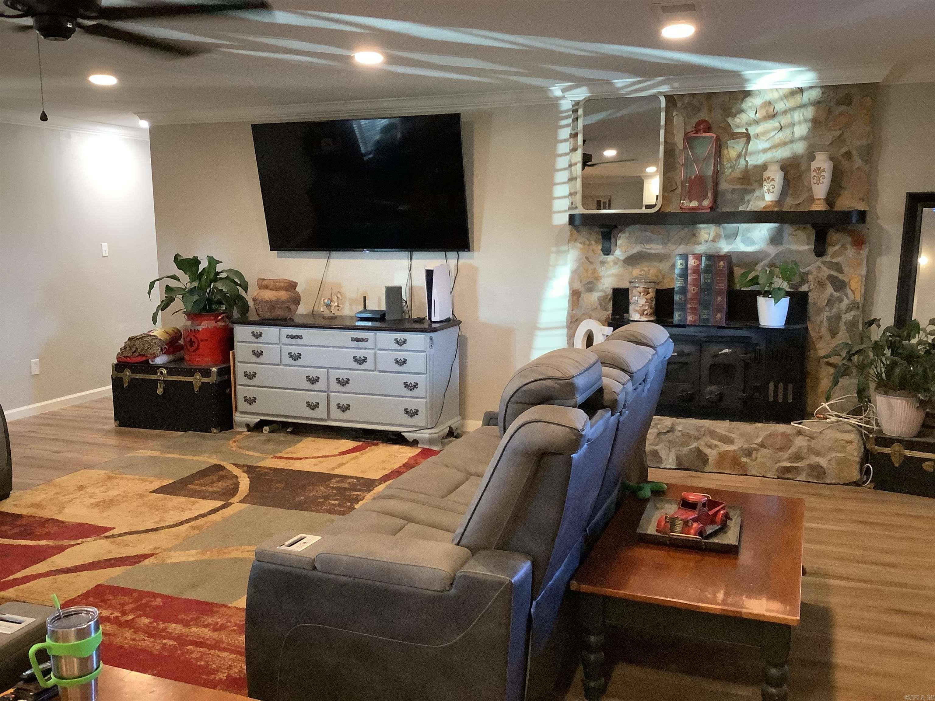 552  Strawberry Tract 1 Delight, AR