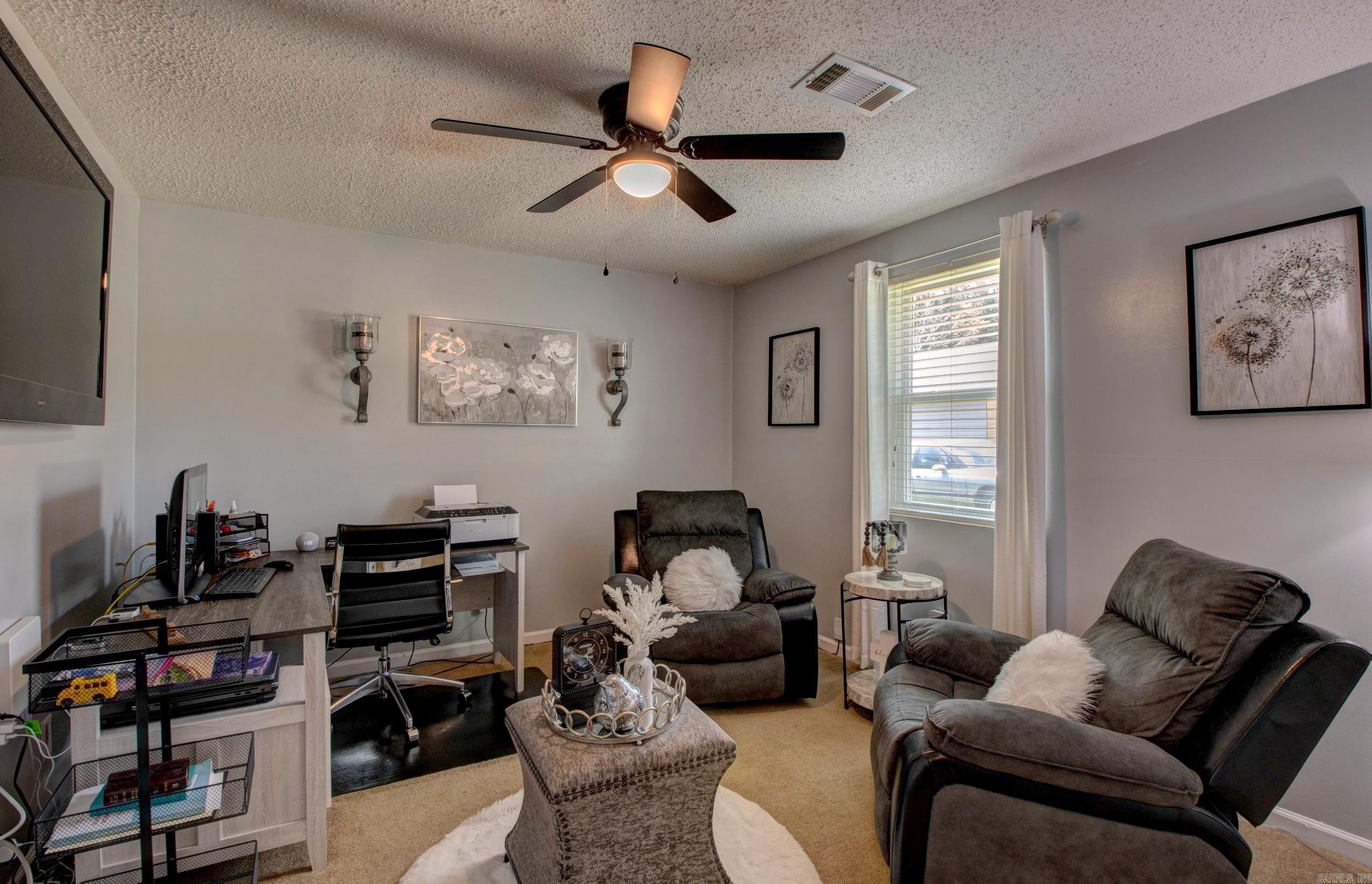 7200  Nell  Pine Bluff, AR